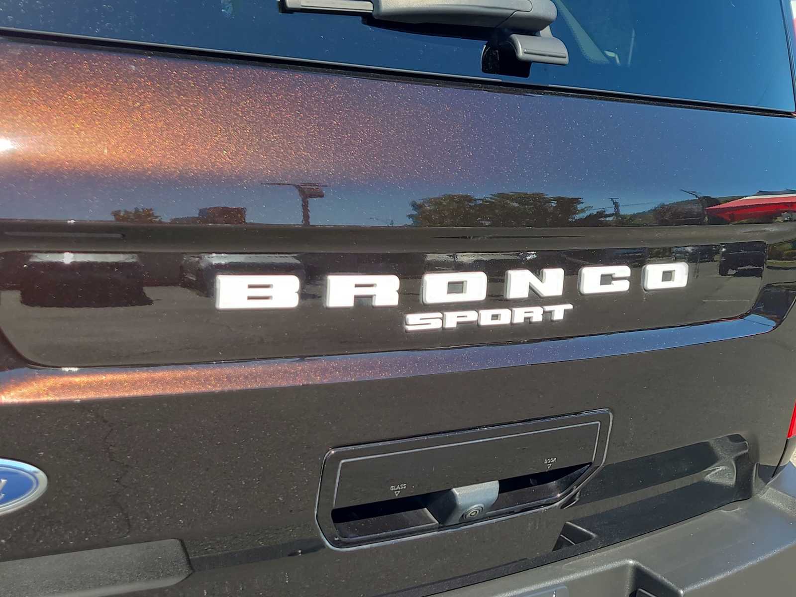 Thumbnail: 2021 Ford Bronco Sport - 16