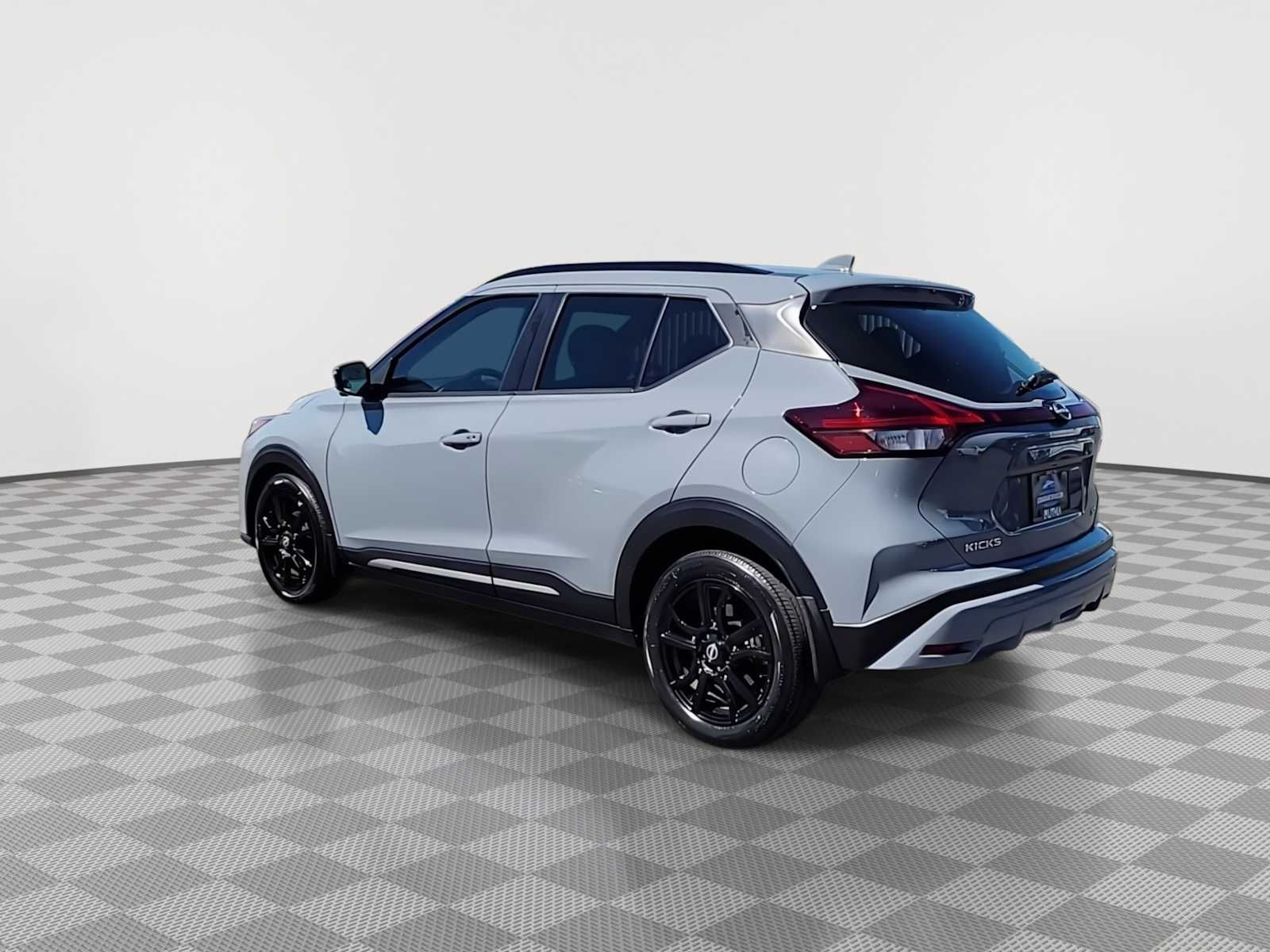 Thumbnail: 2023 Nissan Kicks - 6