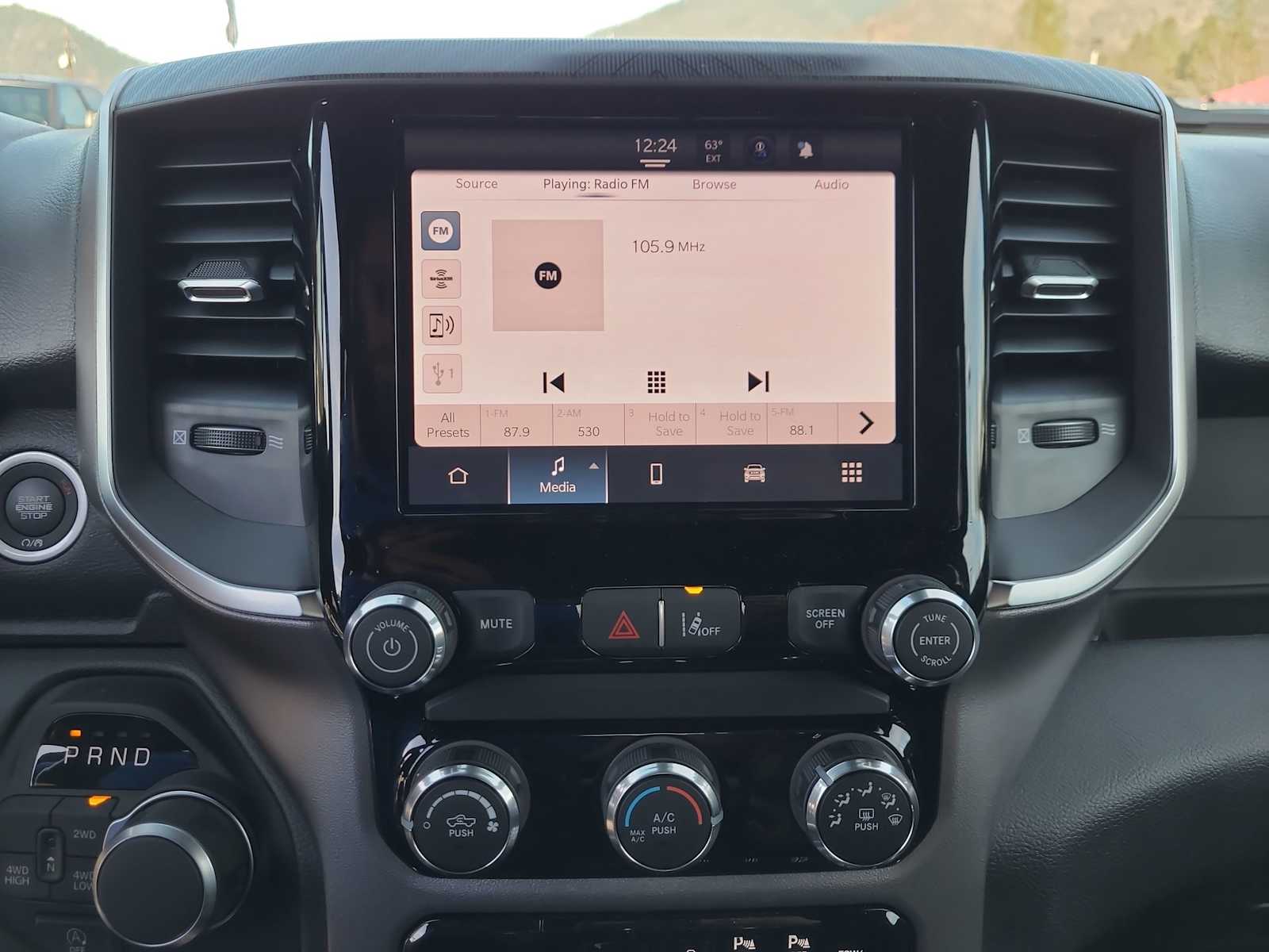 Thumbnail: 2025 RAM 1500 - 24