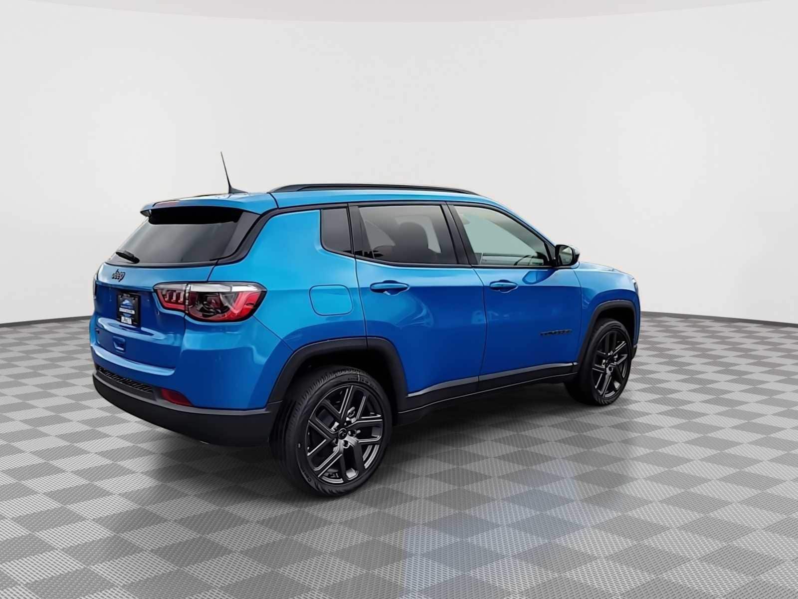 Thumbnail: 2026 Jeep Compass - 8