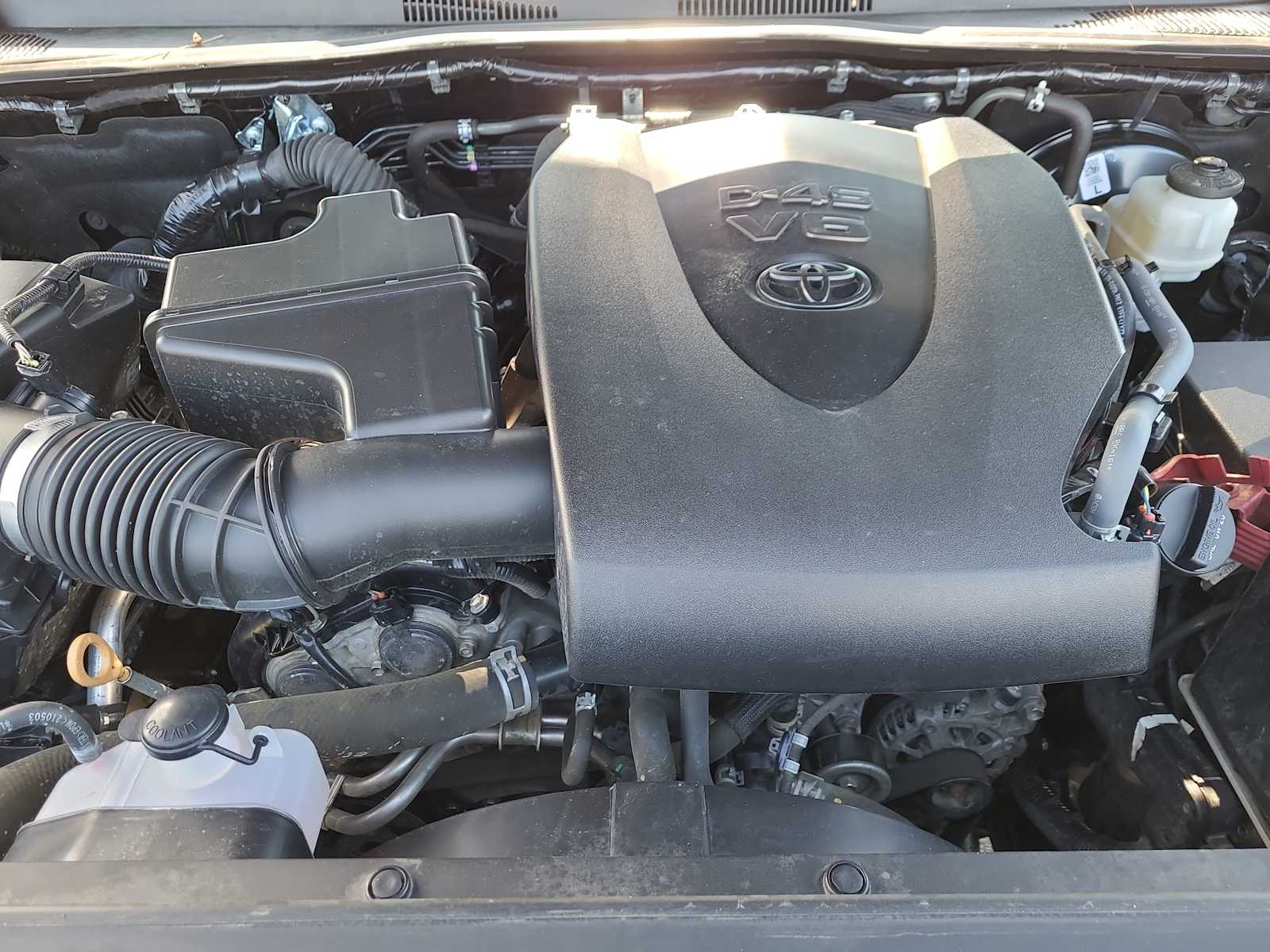 Thumbnail: 2022 Toyota Tacoma - 17