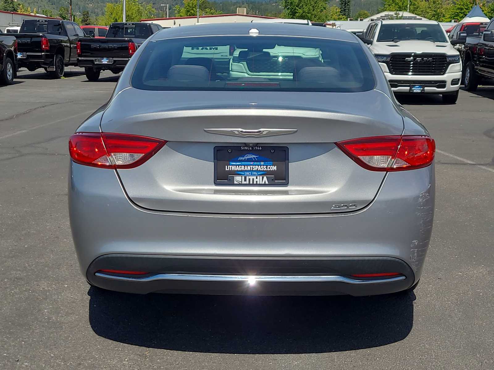 Thumbnail: 2015 Chrysler 200 - 13
