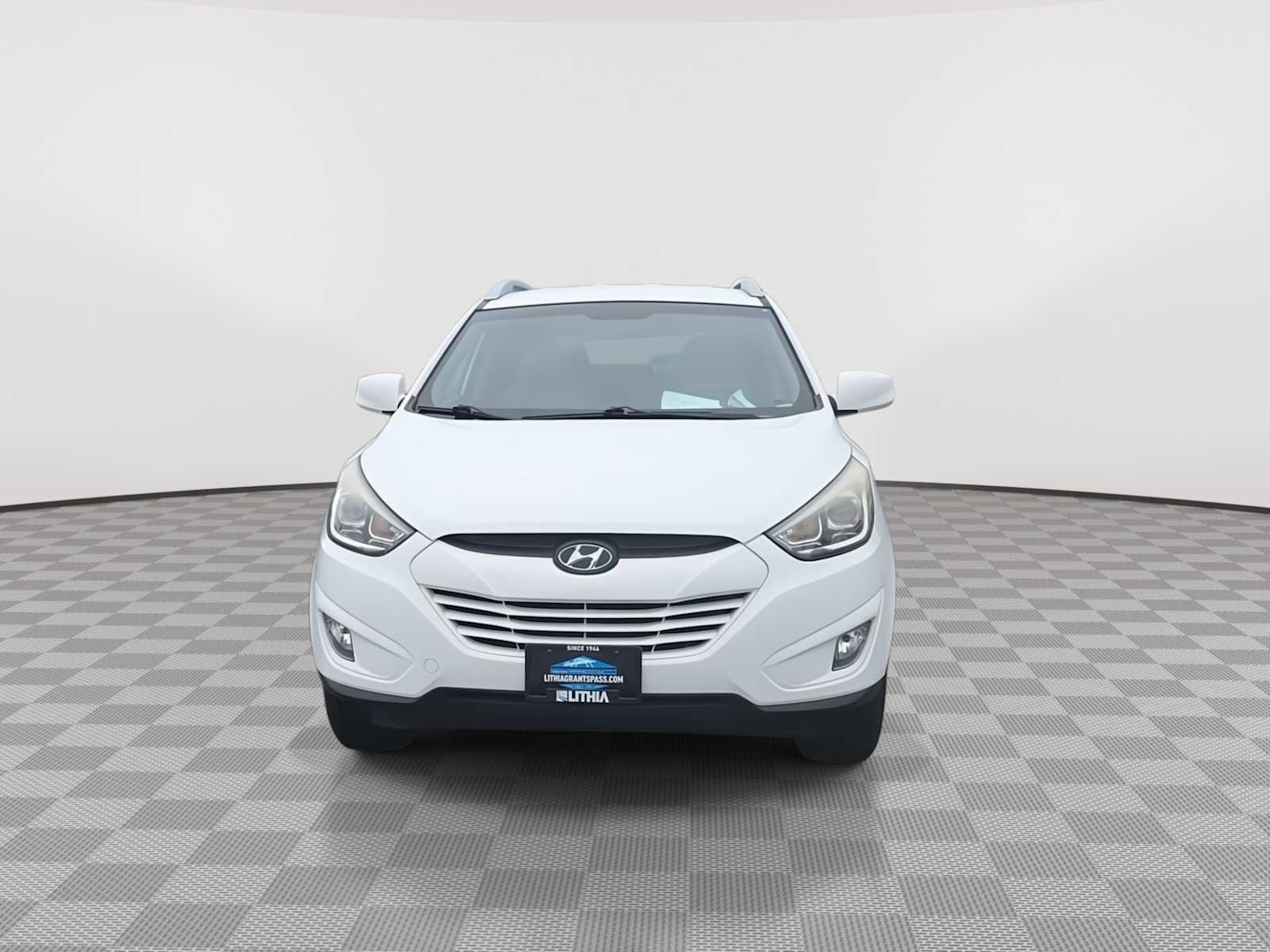 Thumbnail: 2014 Hyundai Tucson - 3