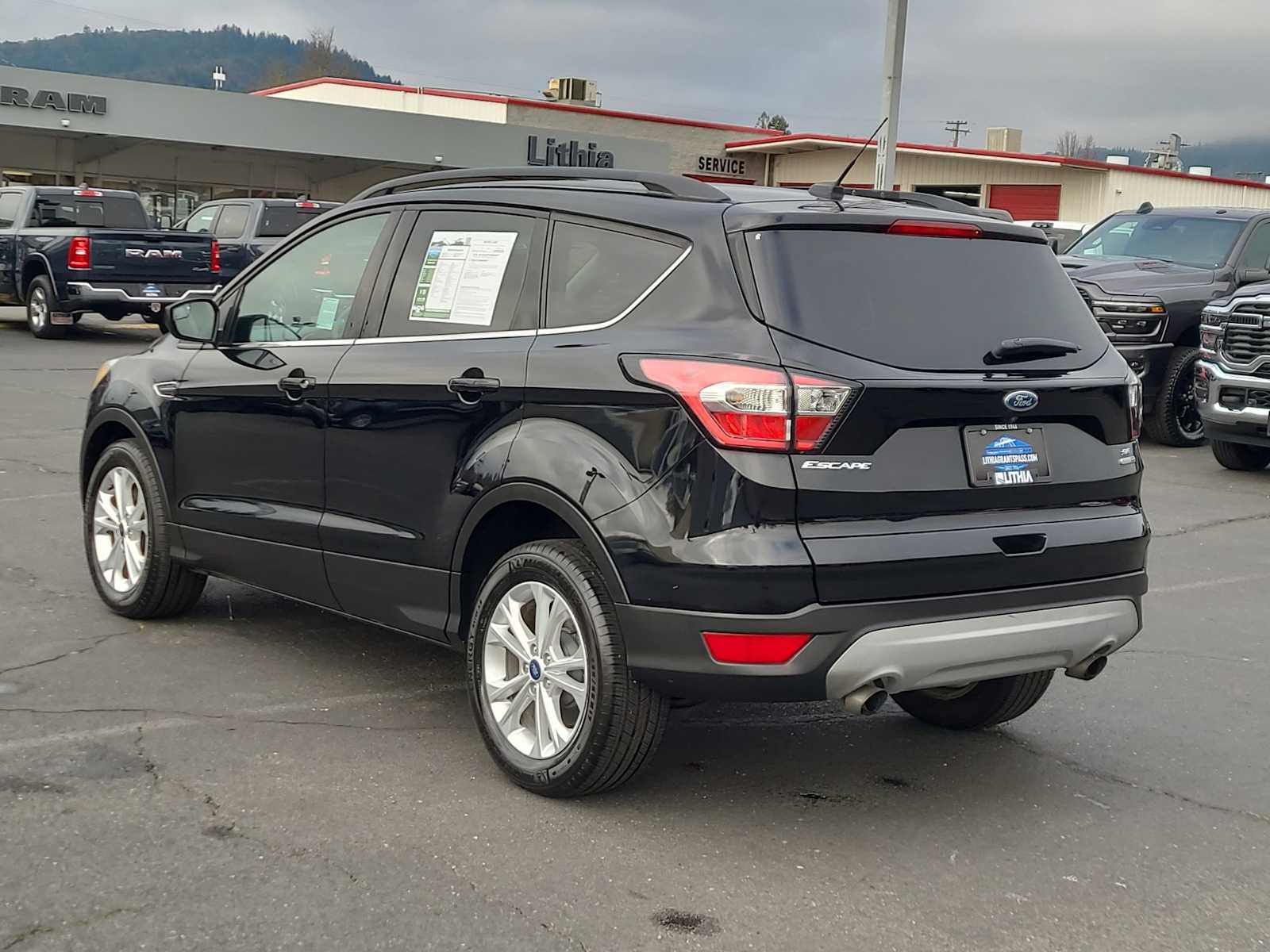 Thumbnail: 2018 Ford Escape - 12