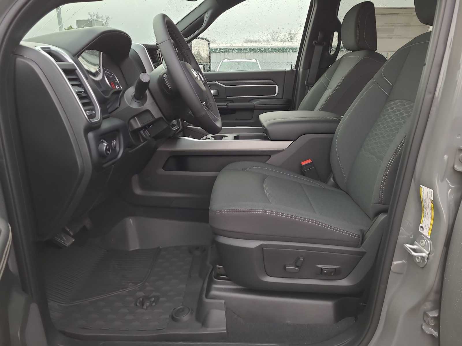 Thumbnail: 2026 RAM 3500 - 19