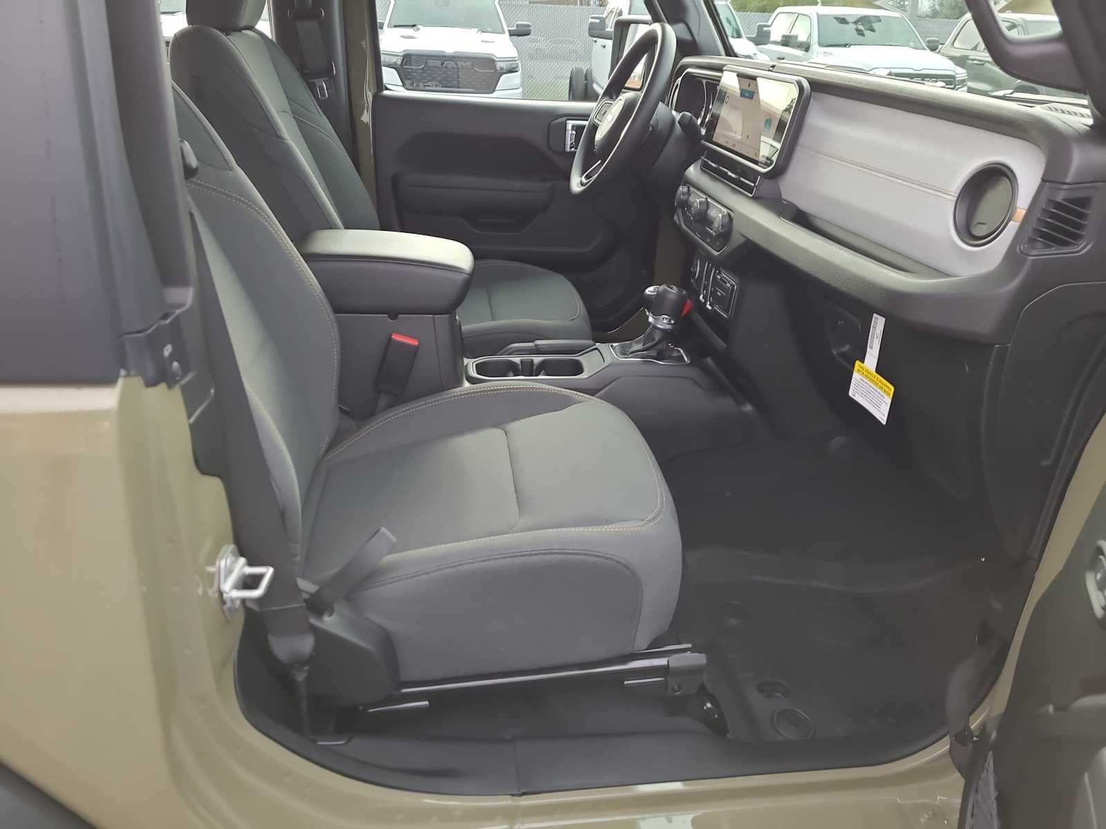 Thumbnail: 2026 Jeep Wrangler - 22