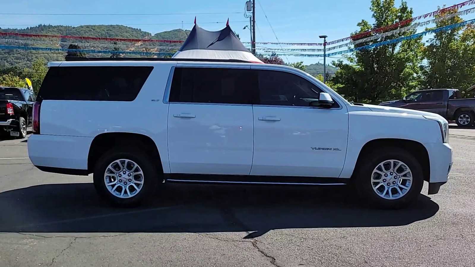 2018 GMC Yukon XL SLT 9