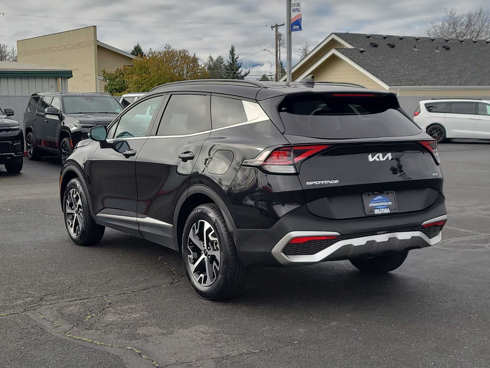 Thumbnail: 2023 Kia Sportage - 12