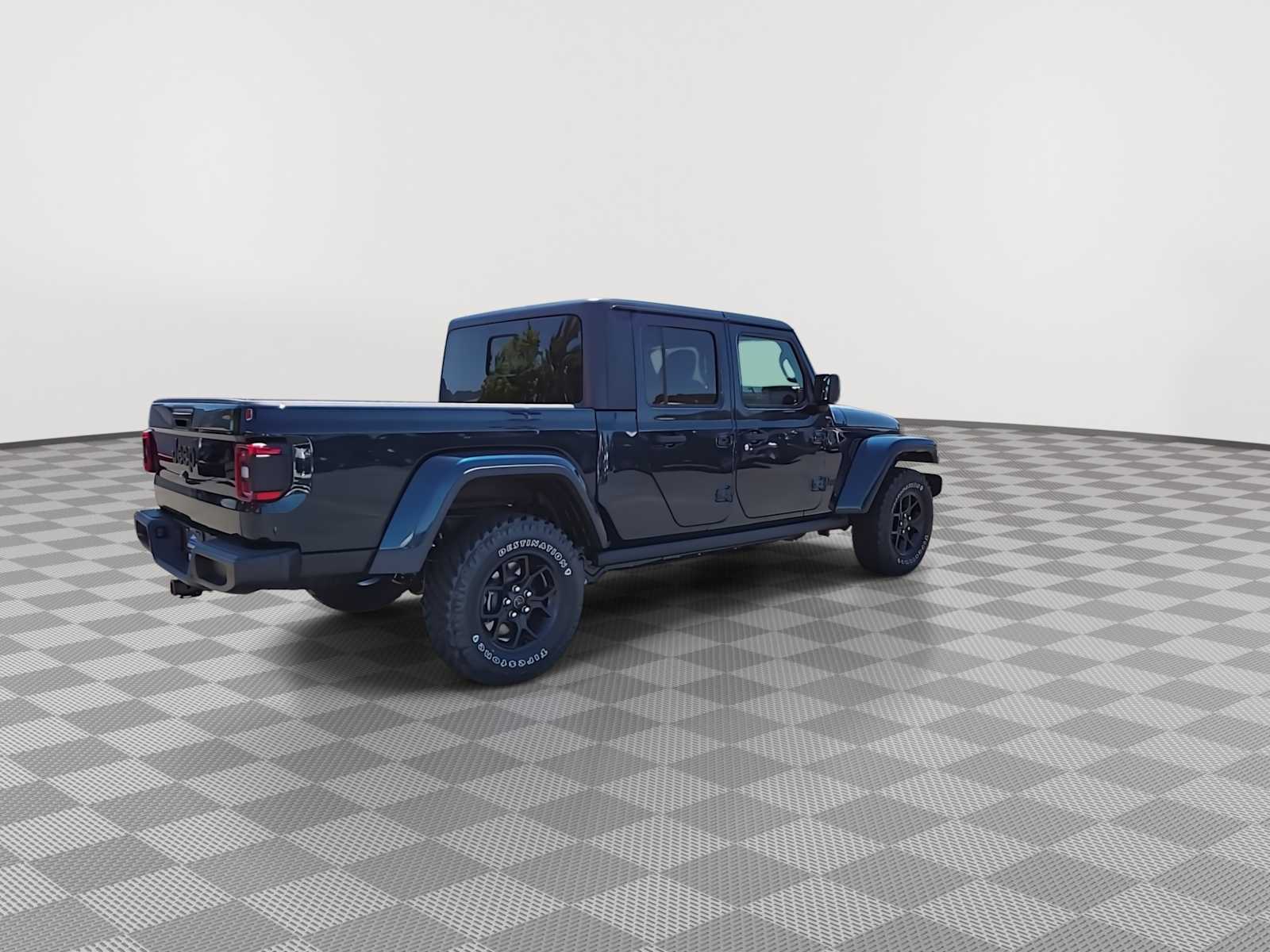 Thumbnail: 2025 Jeep Gladiator - 8