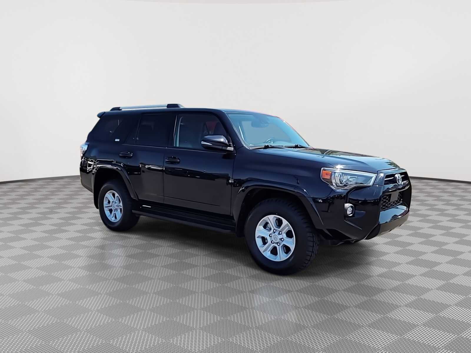 2024 Toyota 4Runner SR5 Premium photo 2
