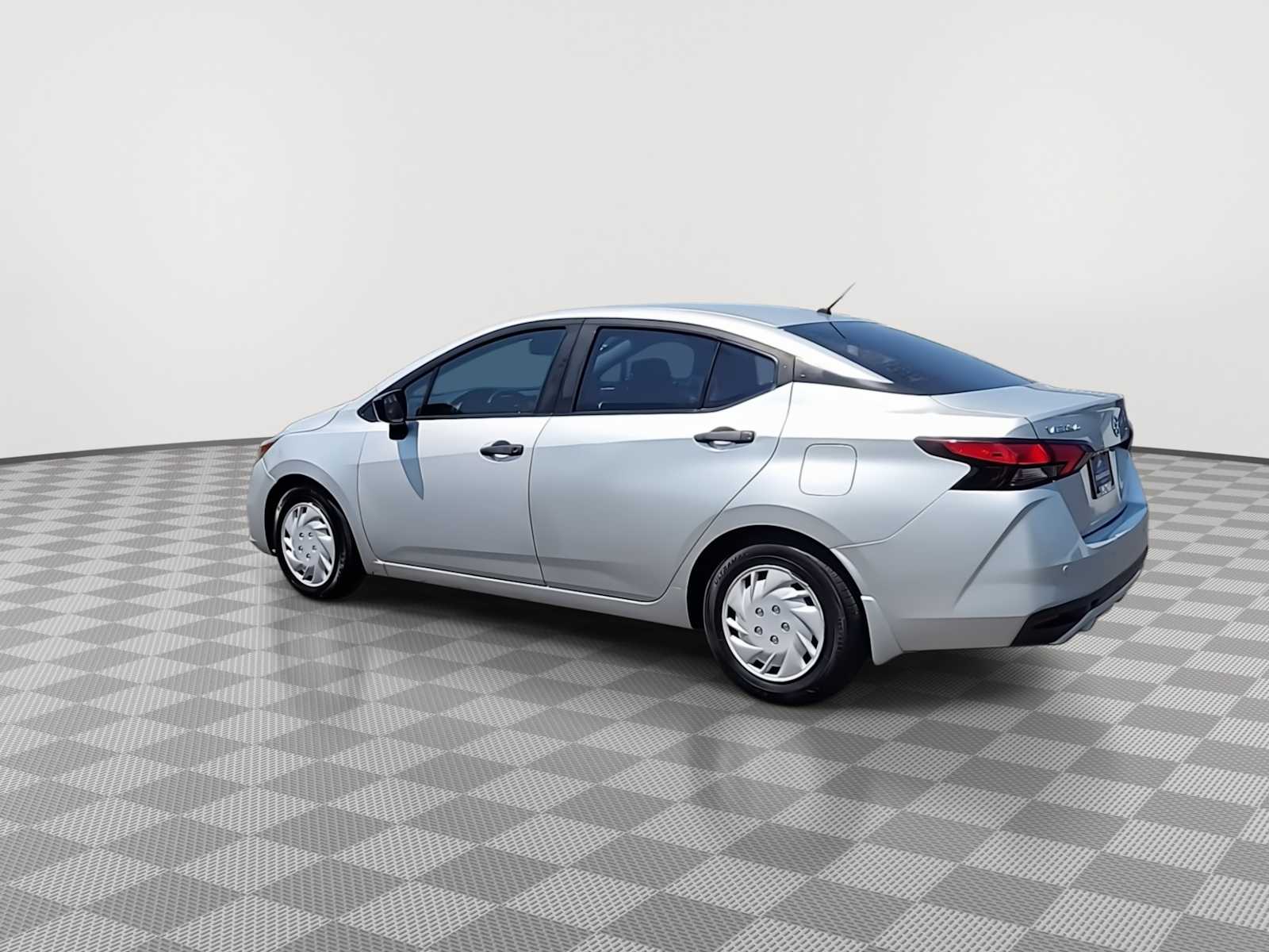 Thumbnail: 2020 Nissan Versa - 6