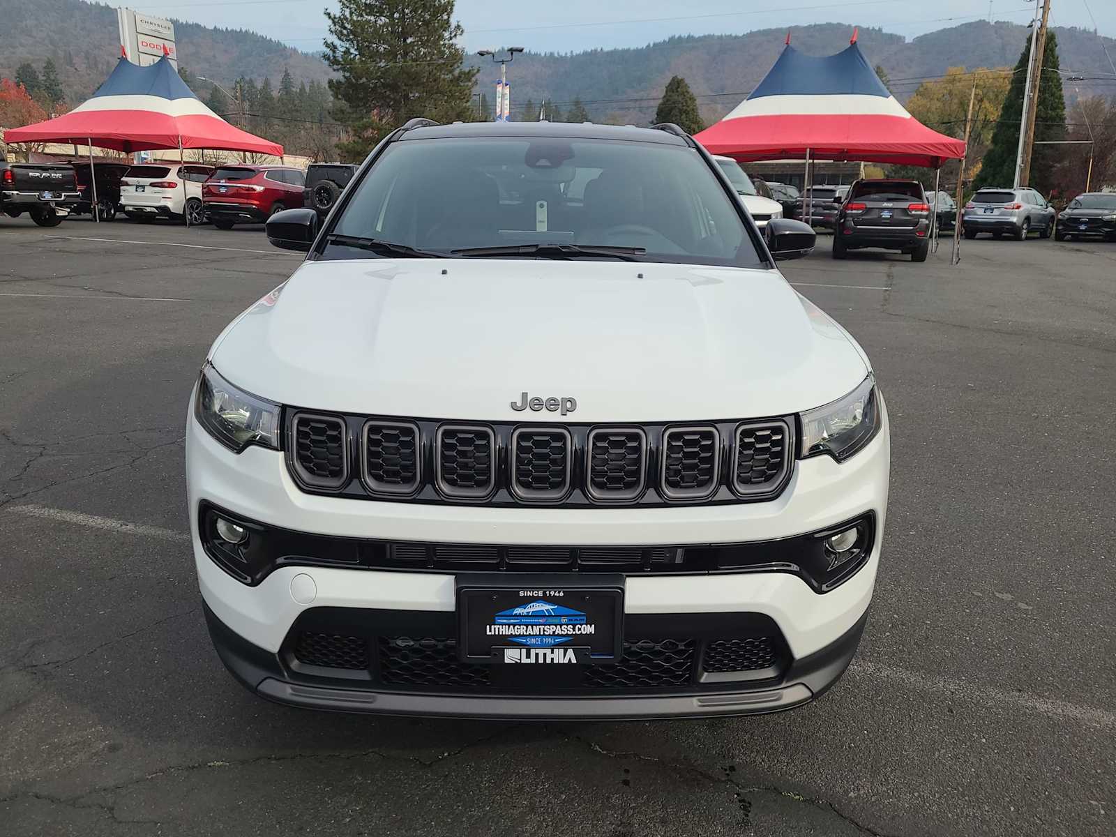 Thumbnail: 2026 Jeep Compass - 14