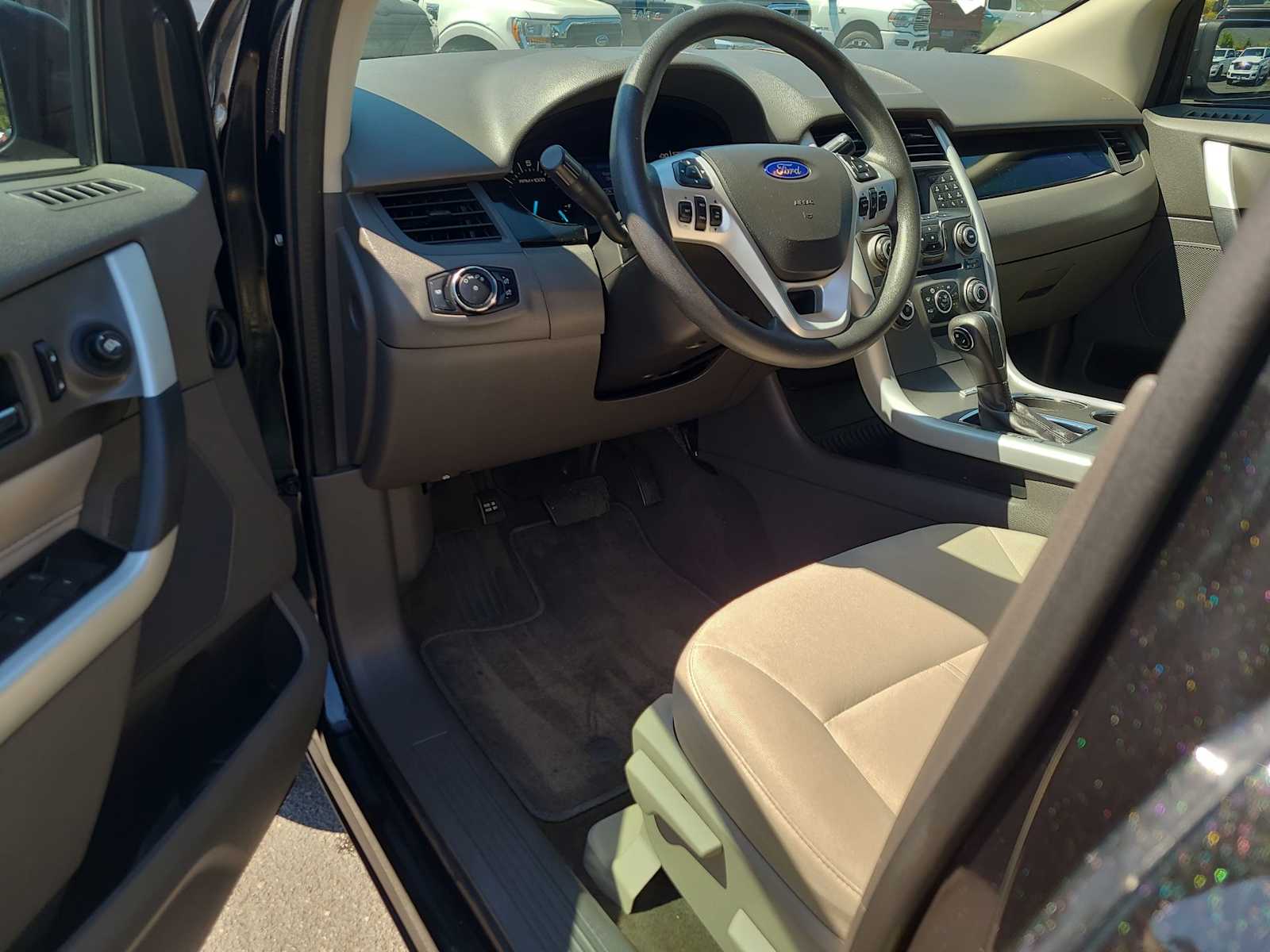 Thumbnail: 2014 Ford Edge - 10