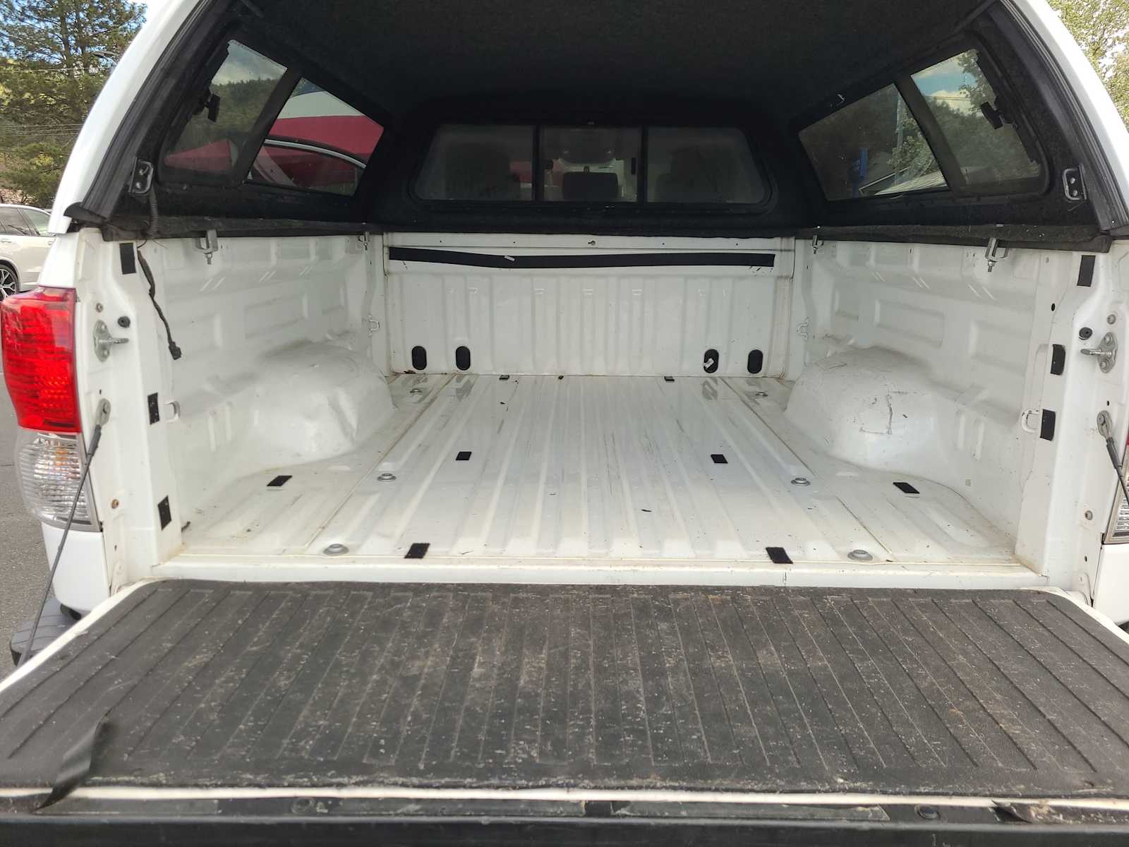 Thumbnail: 2012 Toyota Tundra - 27