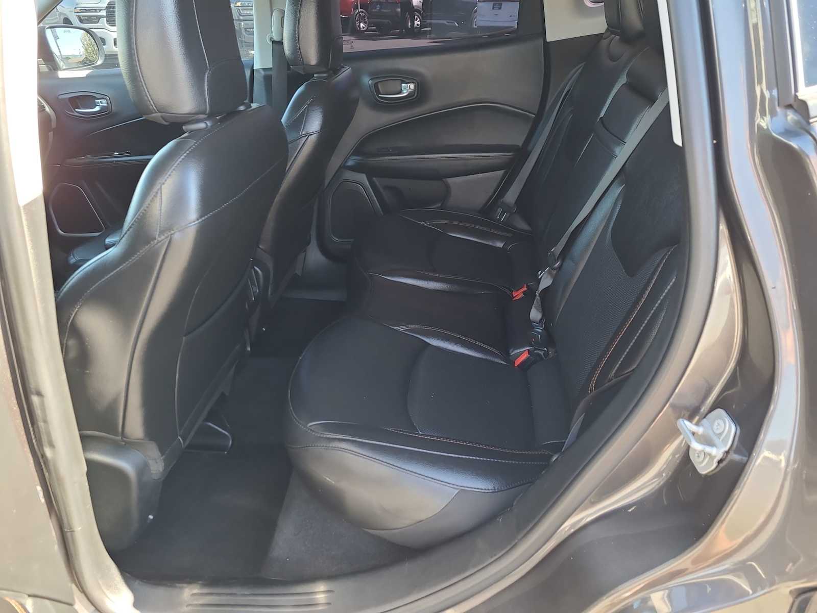 Thumbnail: 2019 Jeep Compass - 21