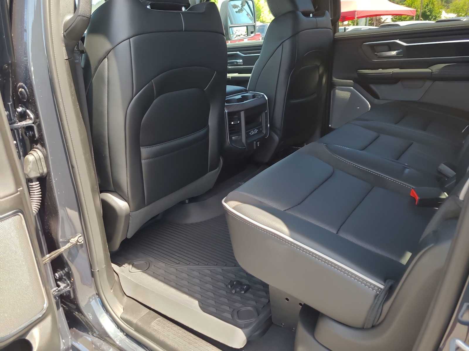 Thumbnail: 2025 RAM 1500 - 20