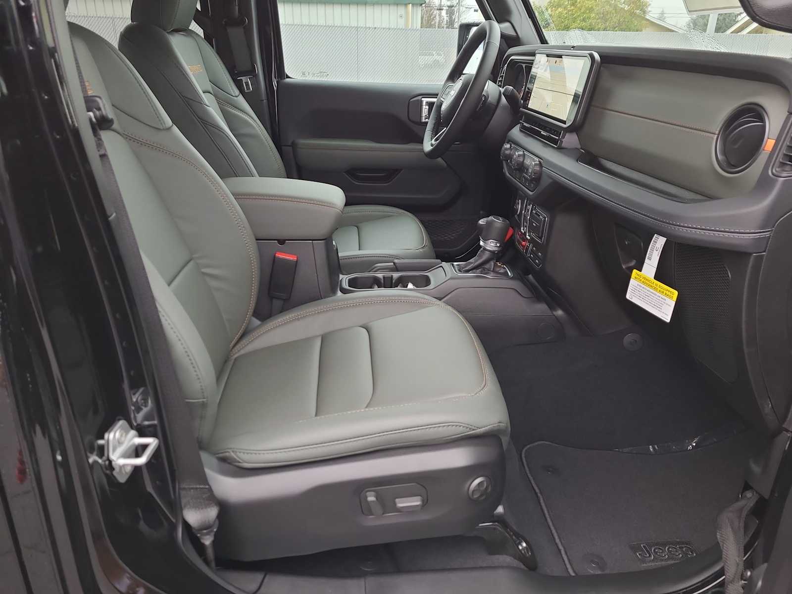 Thumbnail: 2026 Jeep Gladiator - 22