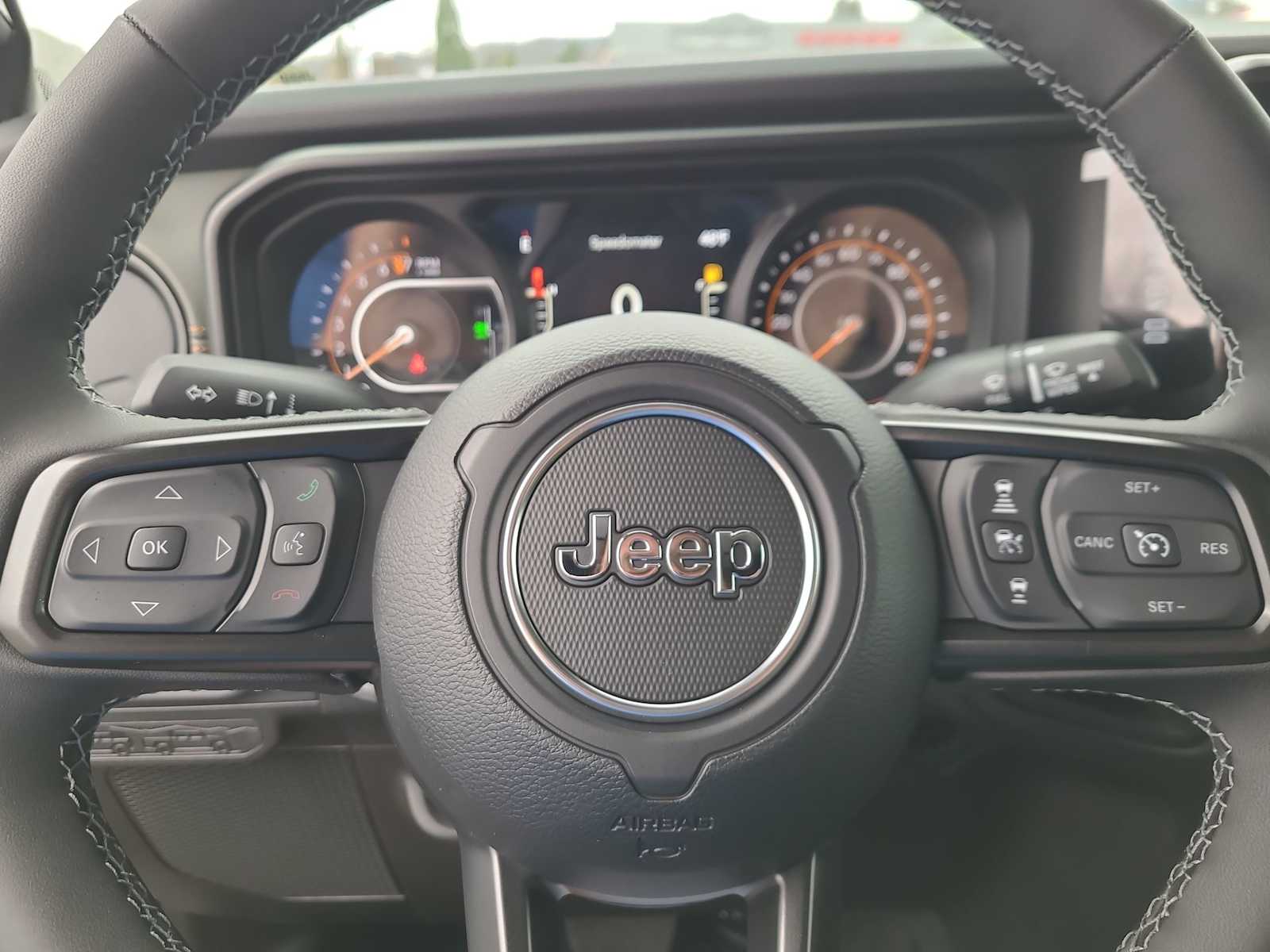 Thumbnail: 2026 Jeep Gladiator - 23