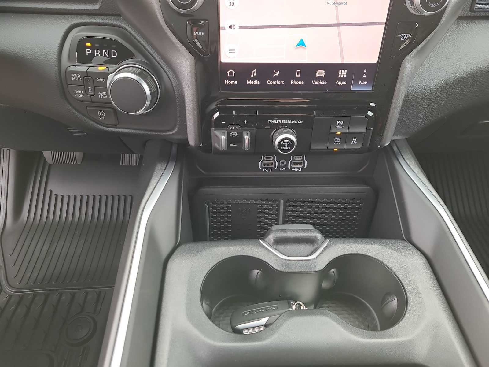 Thumbnail: 2026 RAM 1500 - 25