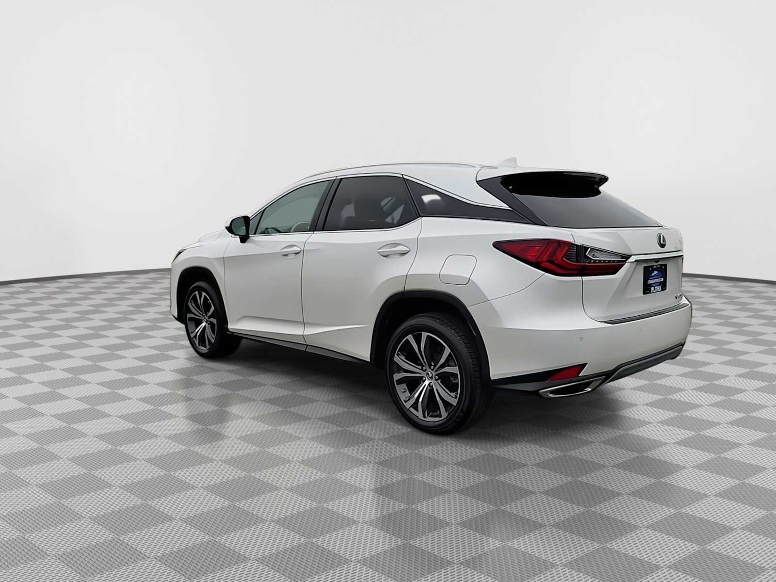 Thumbnail: 2022 Lexus RX - 6