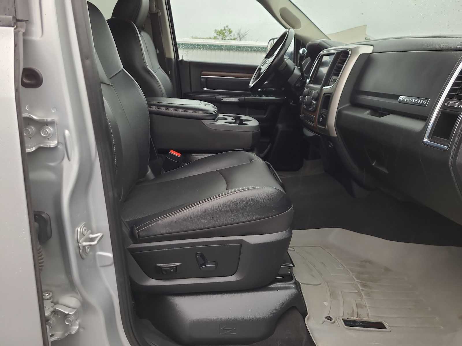 Thumbnail: 2017 RAM 3500 - 22