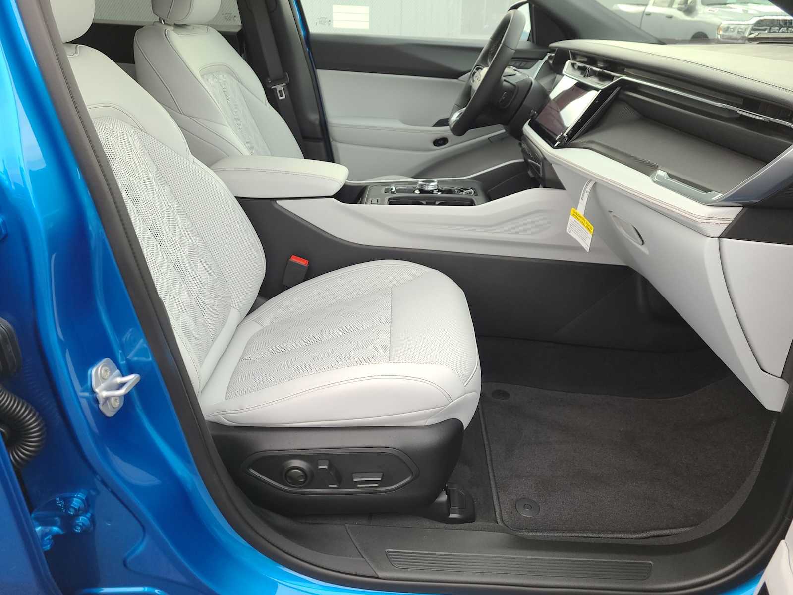 Thumbnail: 2026 Jeep Cherokee - 22