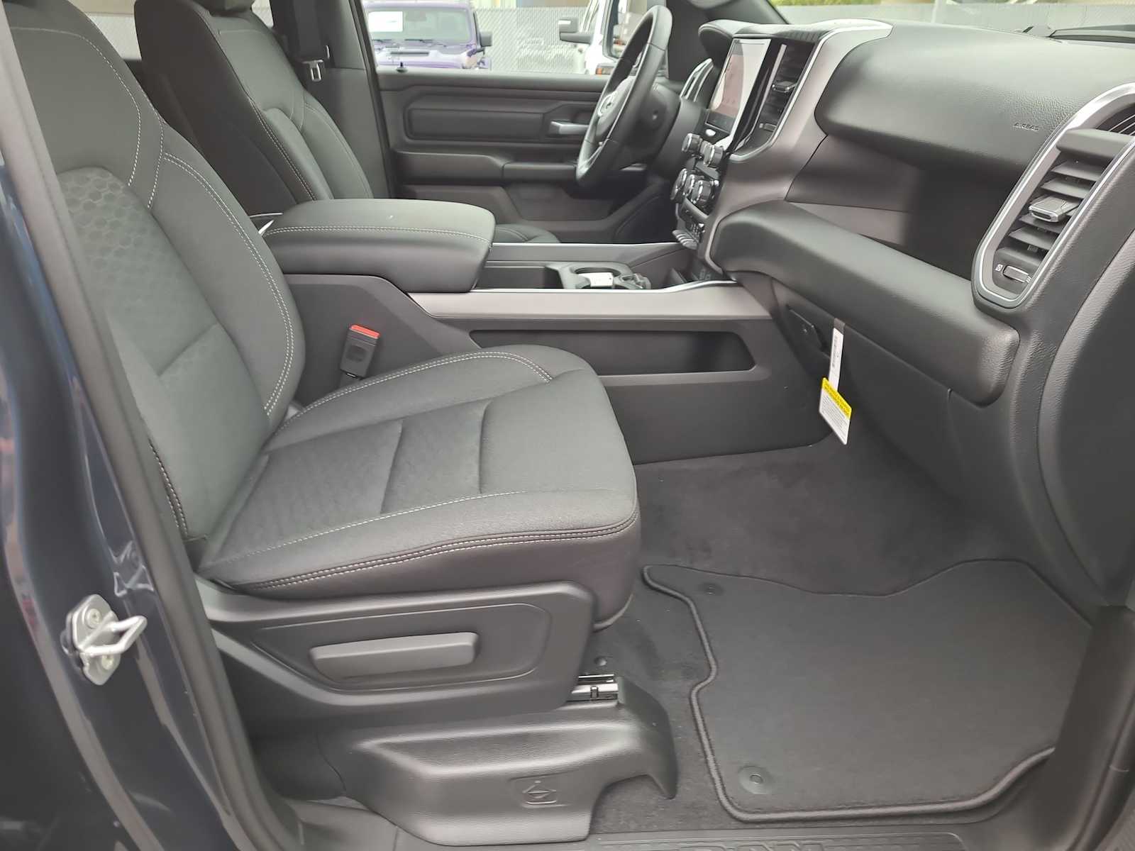 Thumbnail: 2026 RAM 1500 - 22