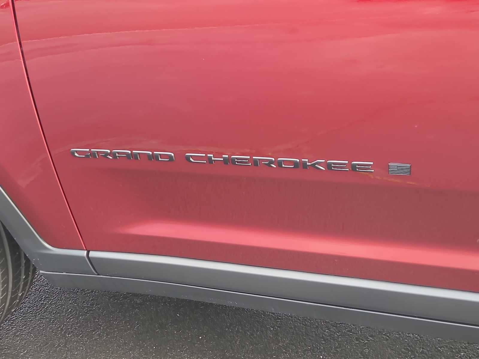 Thumbnail: 2025 Jeep Grand Cherokee - 15