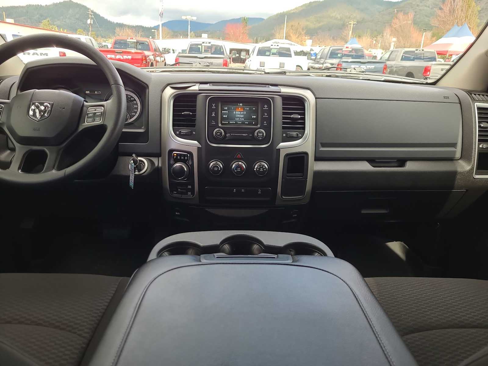 Thumbnail: 2020 RAM 1500 Classic - 18