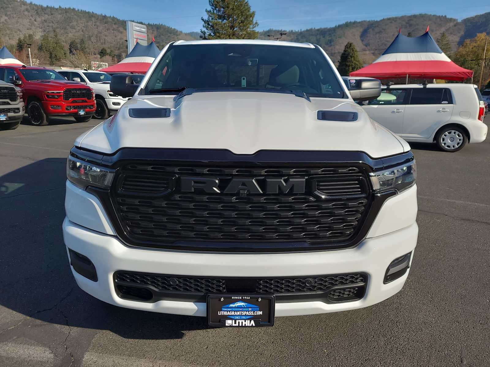 Thumbnail: 2025 RAM 1500 - 14