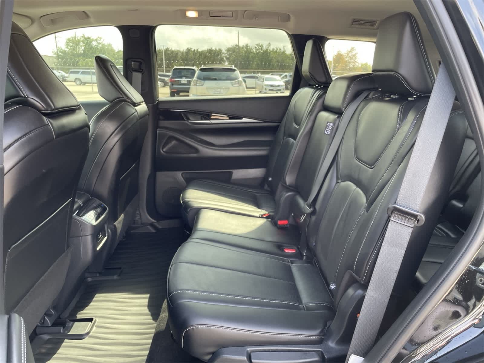 2025 INFINITI QX60 Pure 19