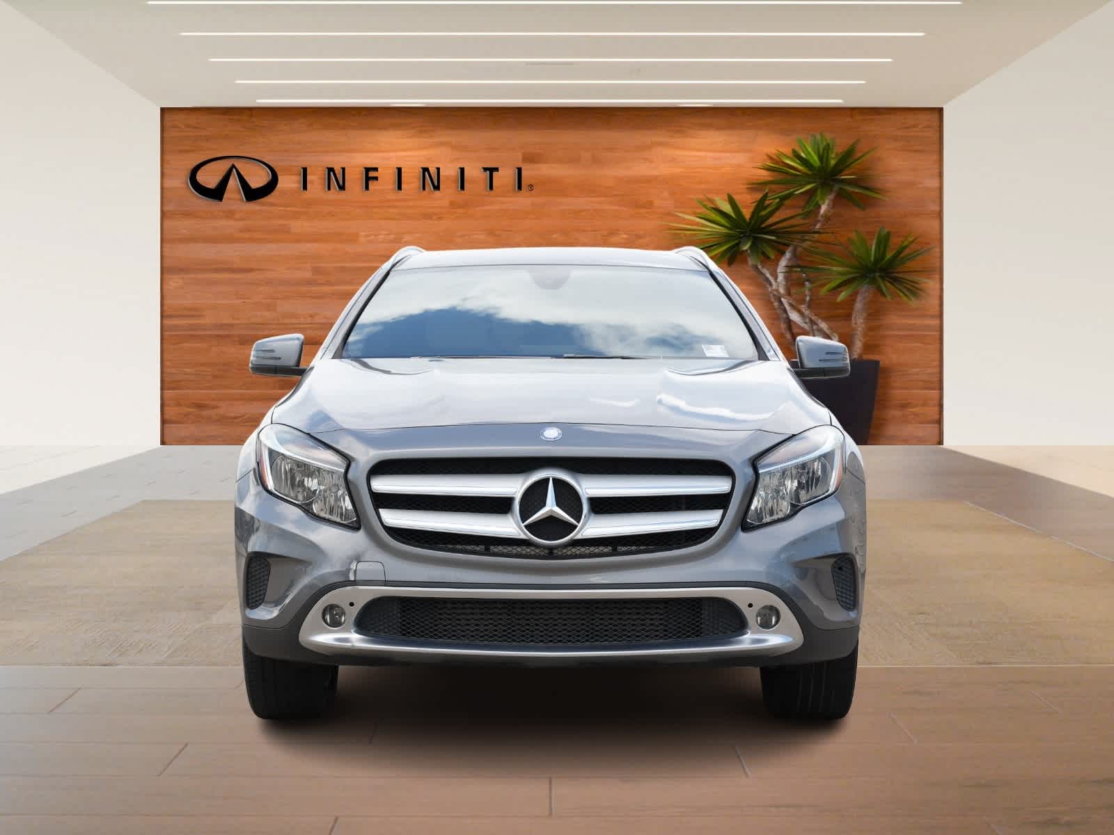 Thumbnail: 2016 Mercedes-Benz GLA - 2