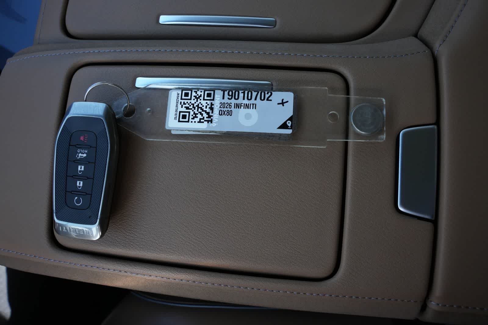 Thumbnail: 2026 INFINITI QX80 - 28