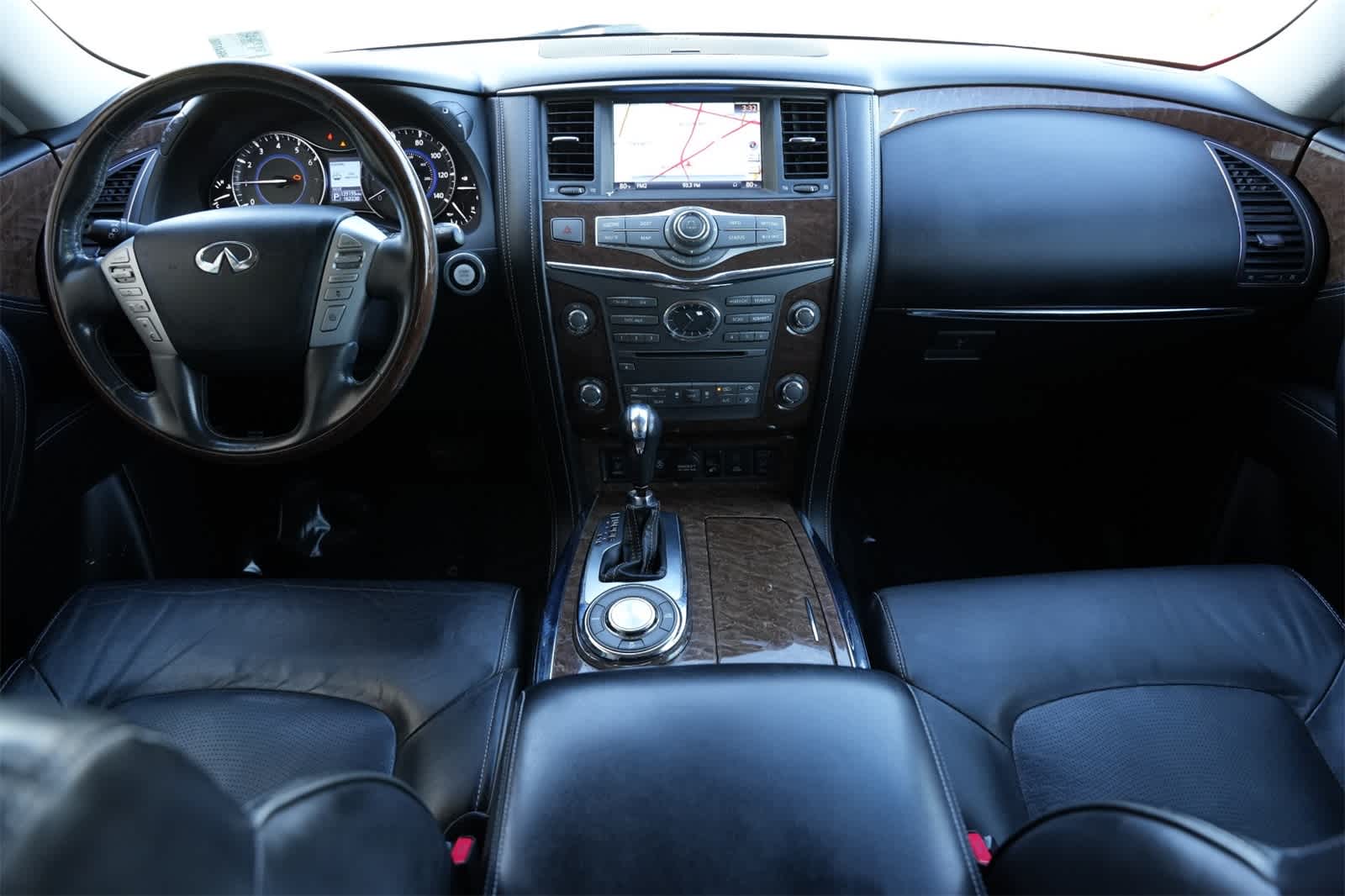 Thumbnail: 2017 INFINITI QX80 - 7