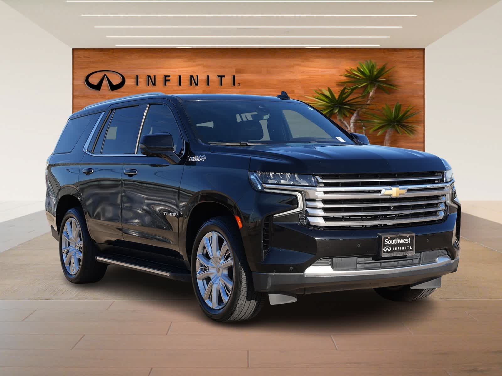 Thumbnail: 2021 Chevrolet Tahoe - 3