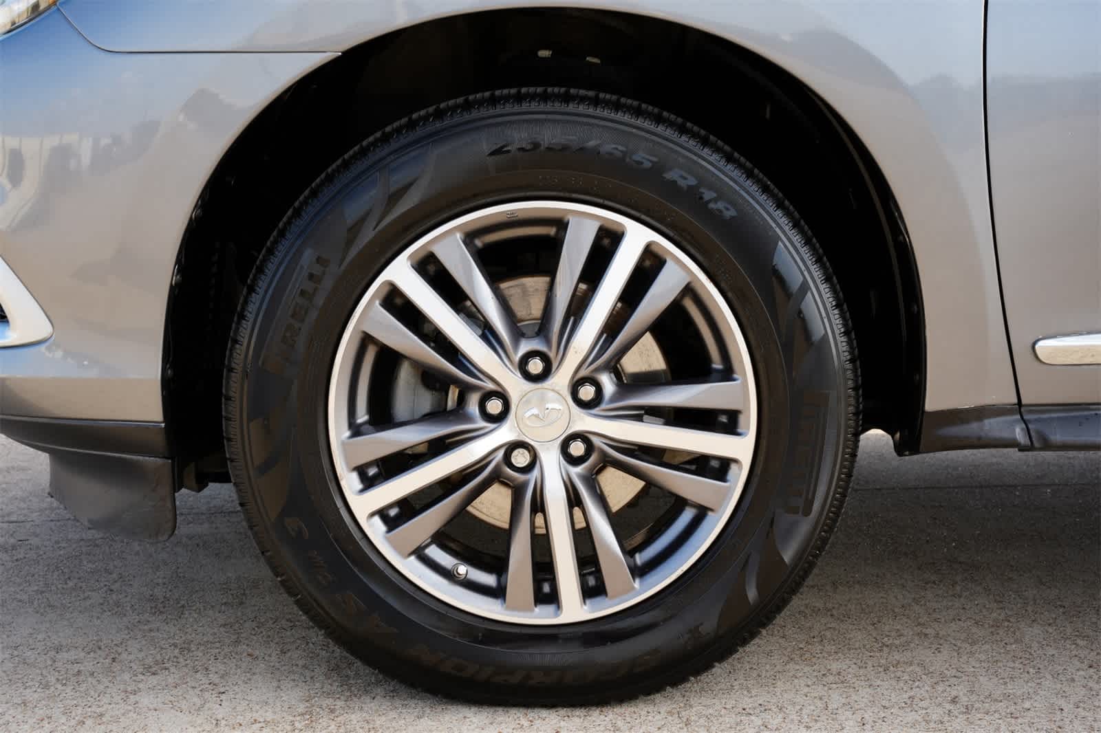 Thumbnail: 2016 INFINITI QX60 - 28