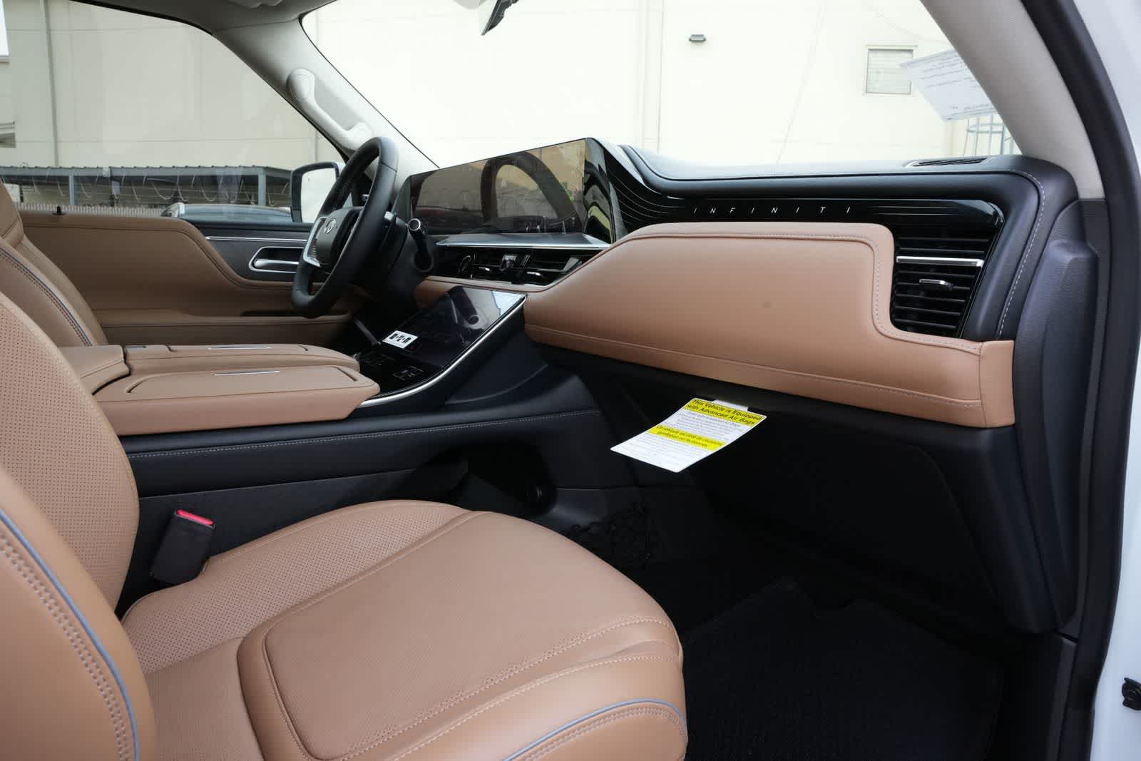 Thumbnail: 2026 INFINITI QX80 - 22