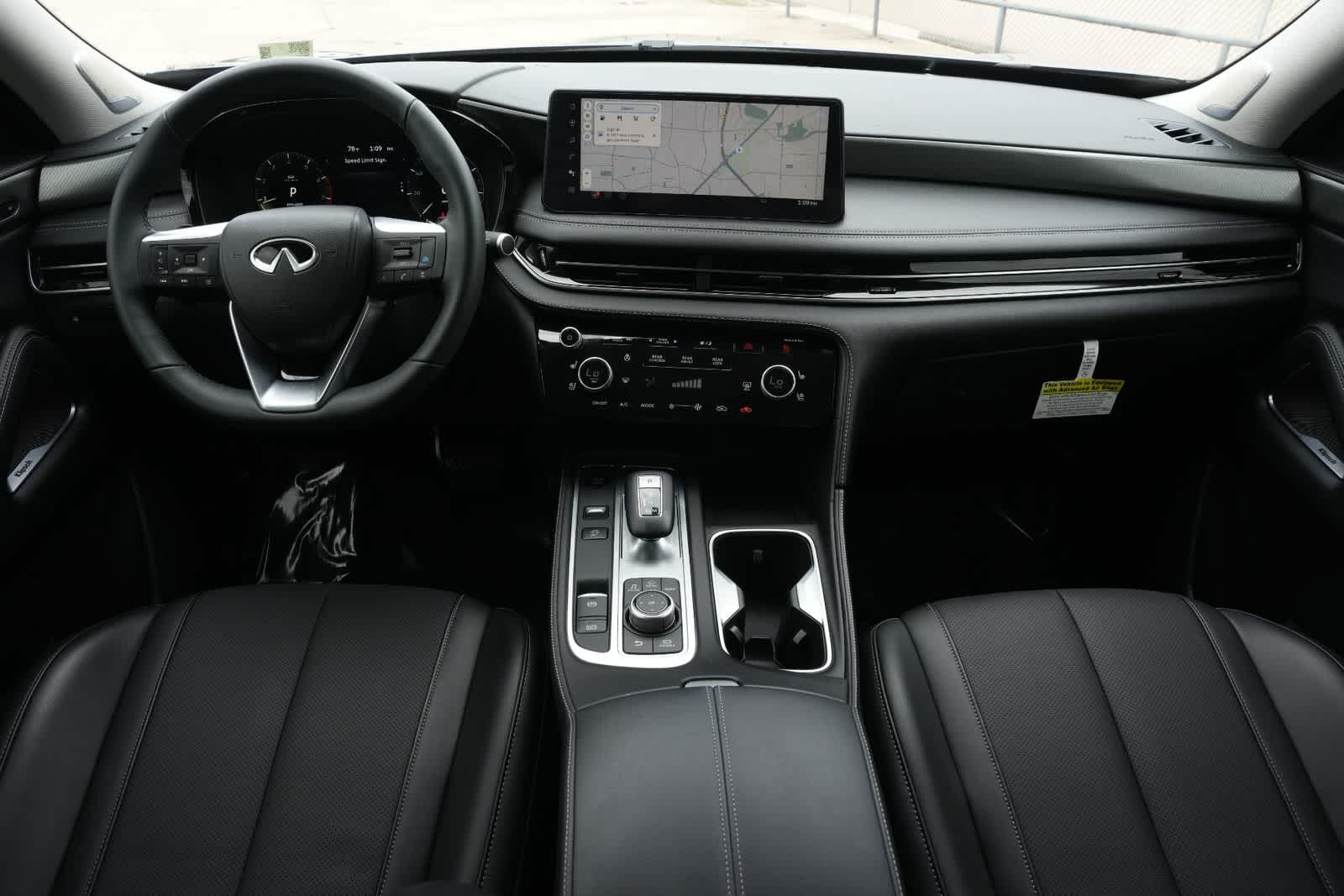 Thumbnail: 2026 INFINITI QX60 - 7