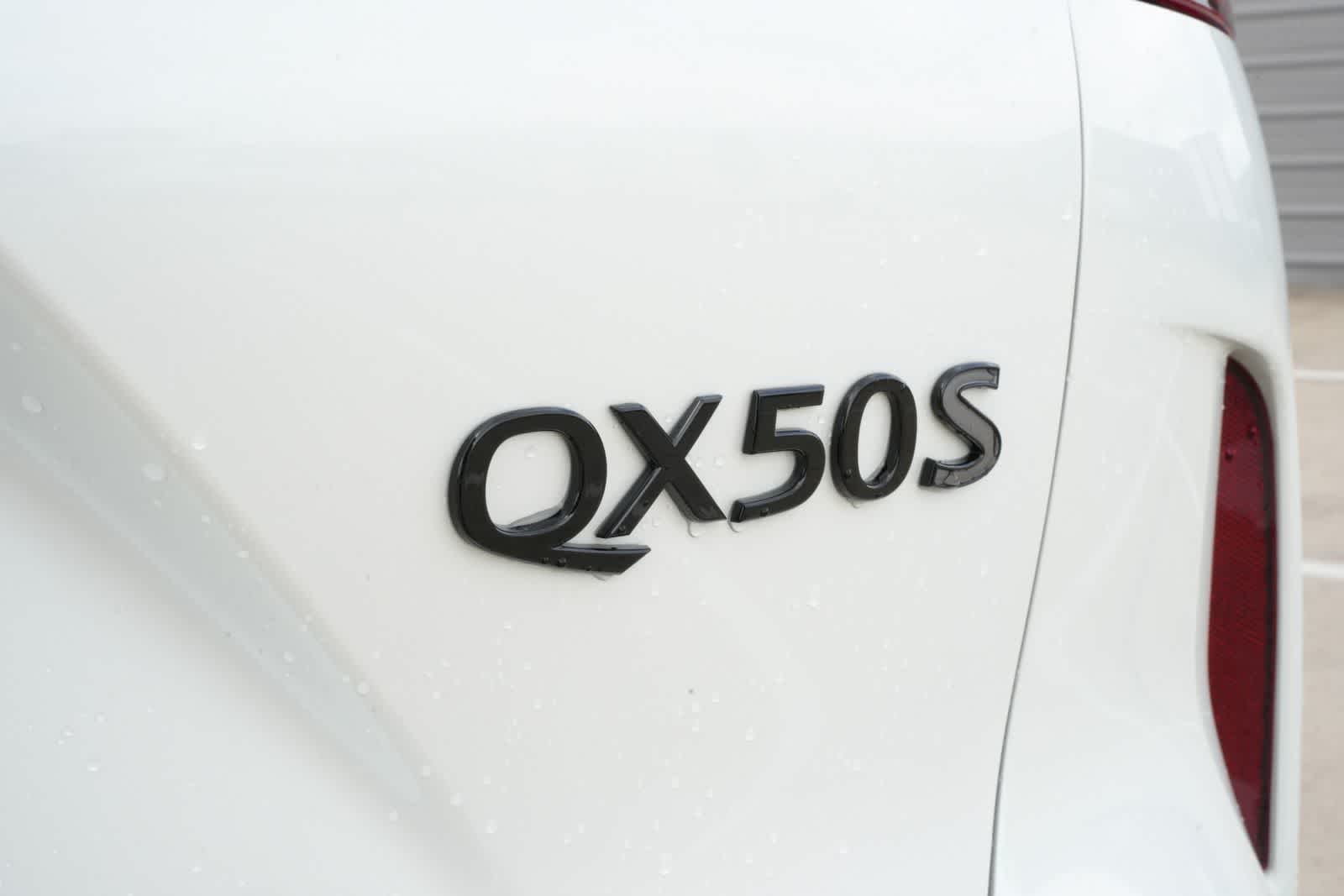Thumbnail: 2025 INFINITI QX50 - 20