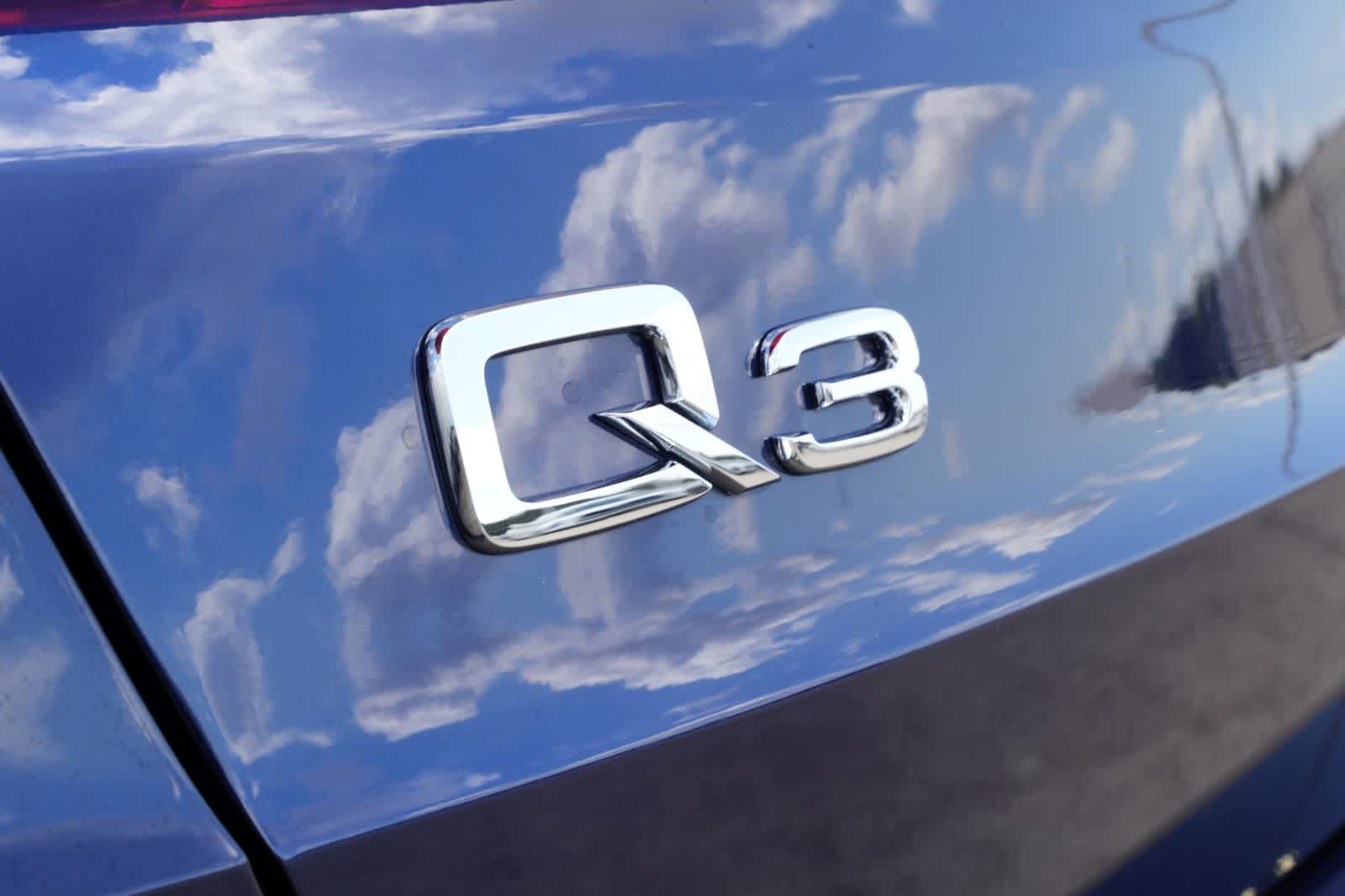 Thumbnail: 2025 Audi Q3 - 20
