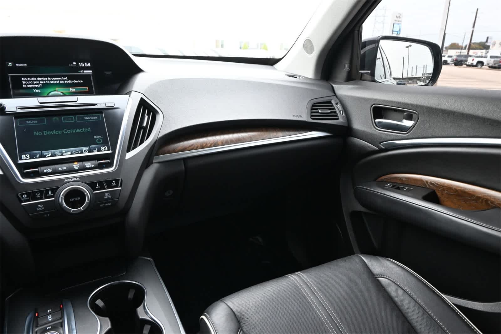 Thumbnail: 2017 Acura MDX - 8