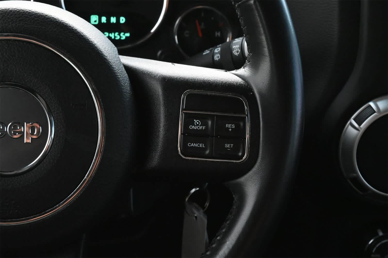 Thumbnail: 2018 Jeep Wrangler - 11