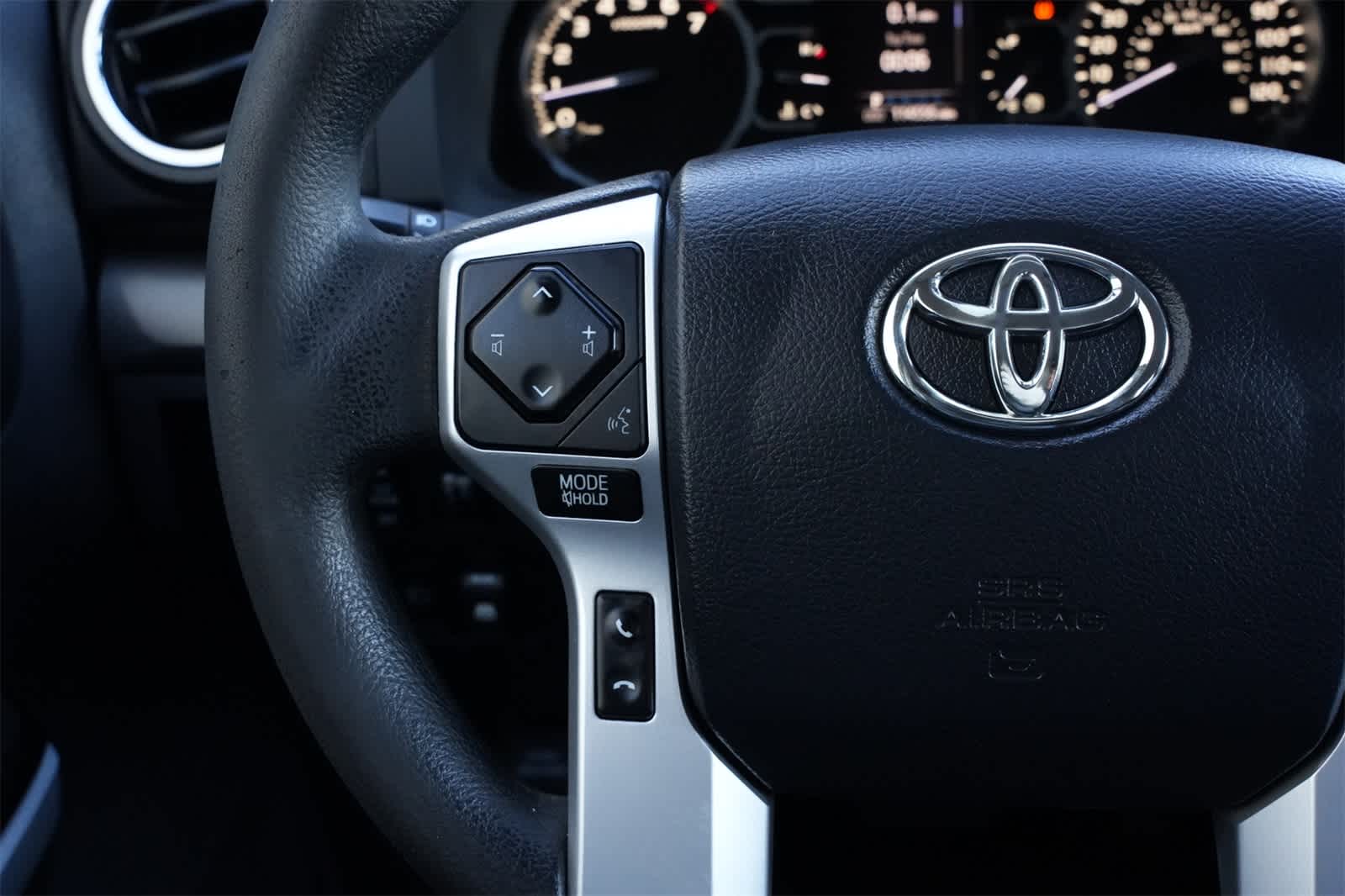 Thumbnail: 2018 Toyota Tundra - 10