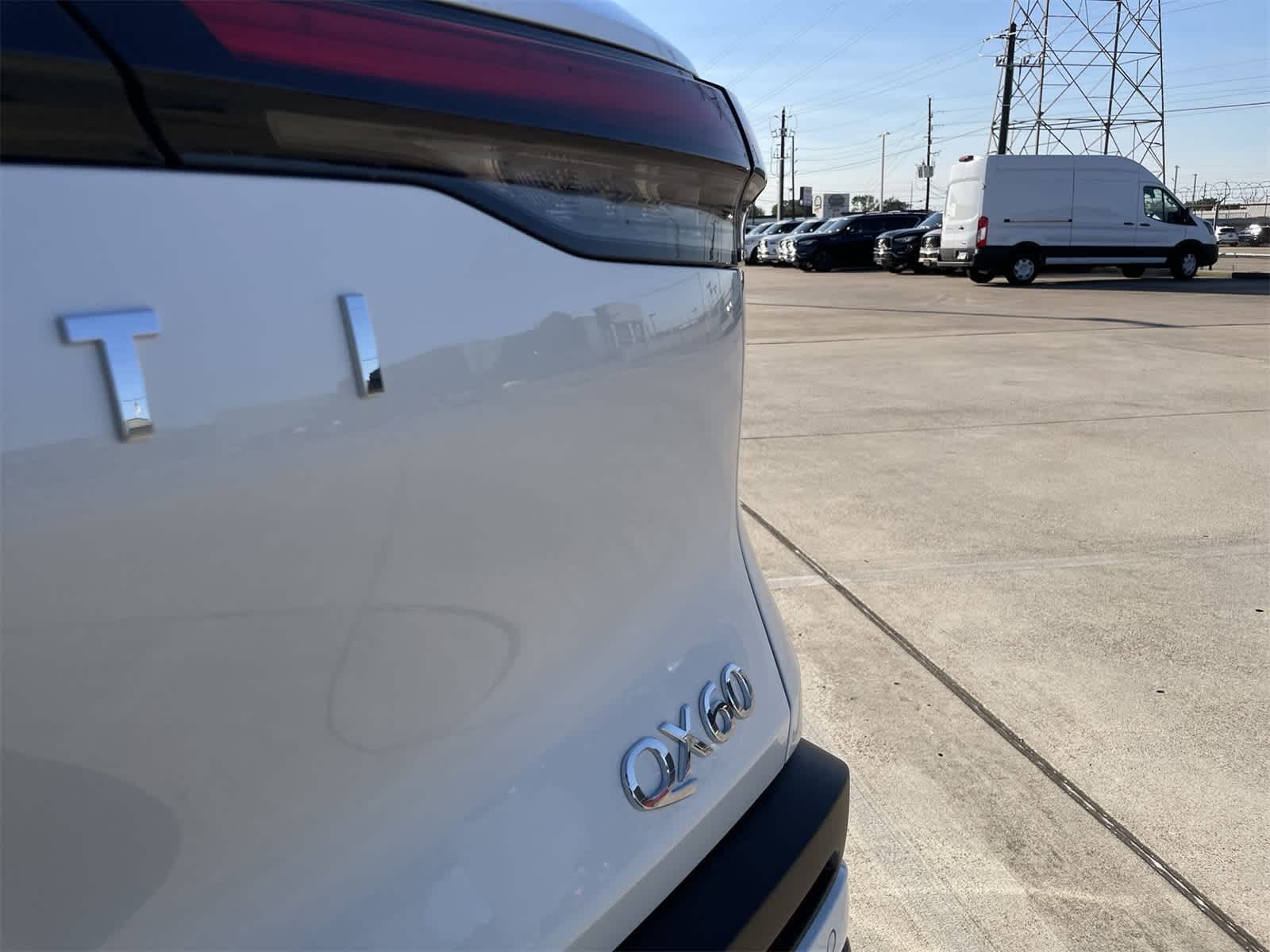 Thumbnail: 2025 INFINITI QX60 - 21