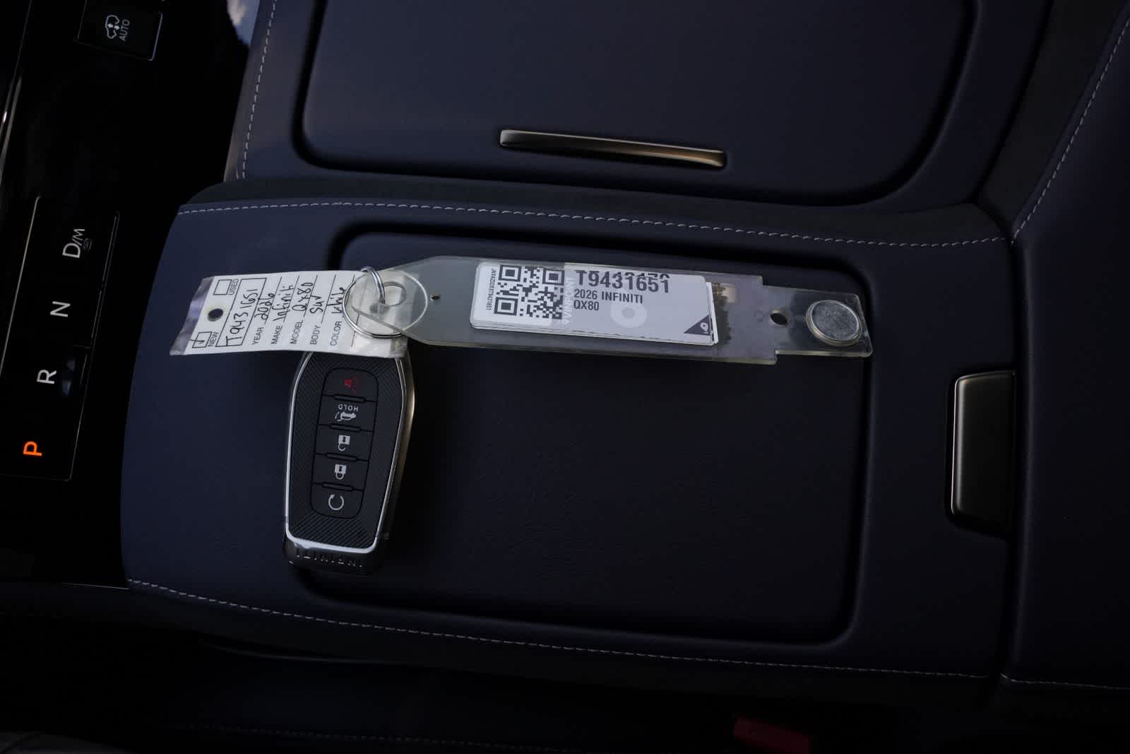 Thumbnail: 2026 INFINITI QX80 - 28