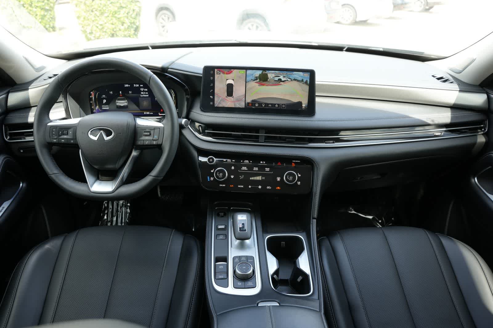 Thumbnail: 2026 INFINITI QX60 - 7
