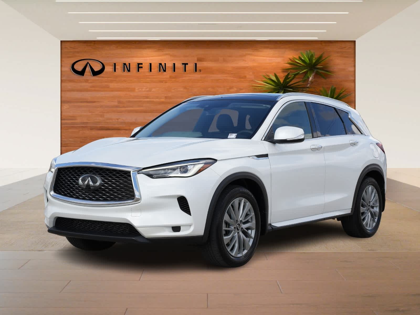 Thumbnail: 2023 INFINITI QX50 - 1