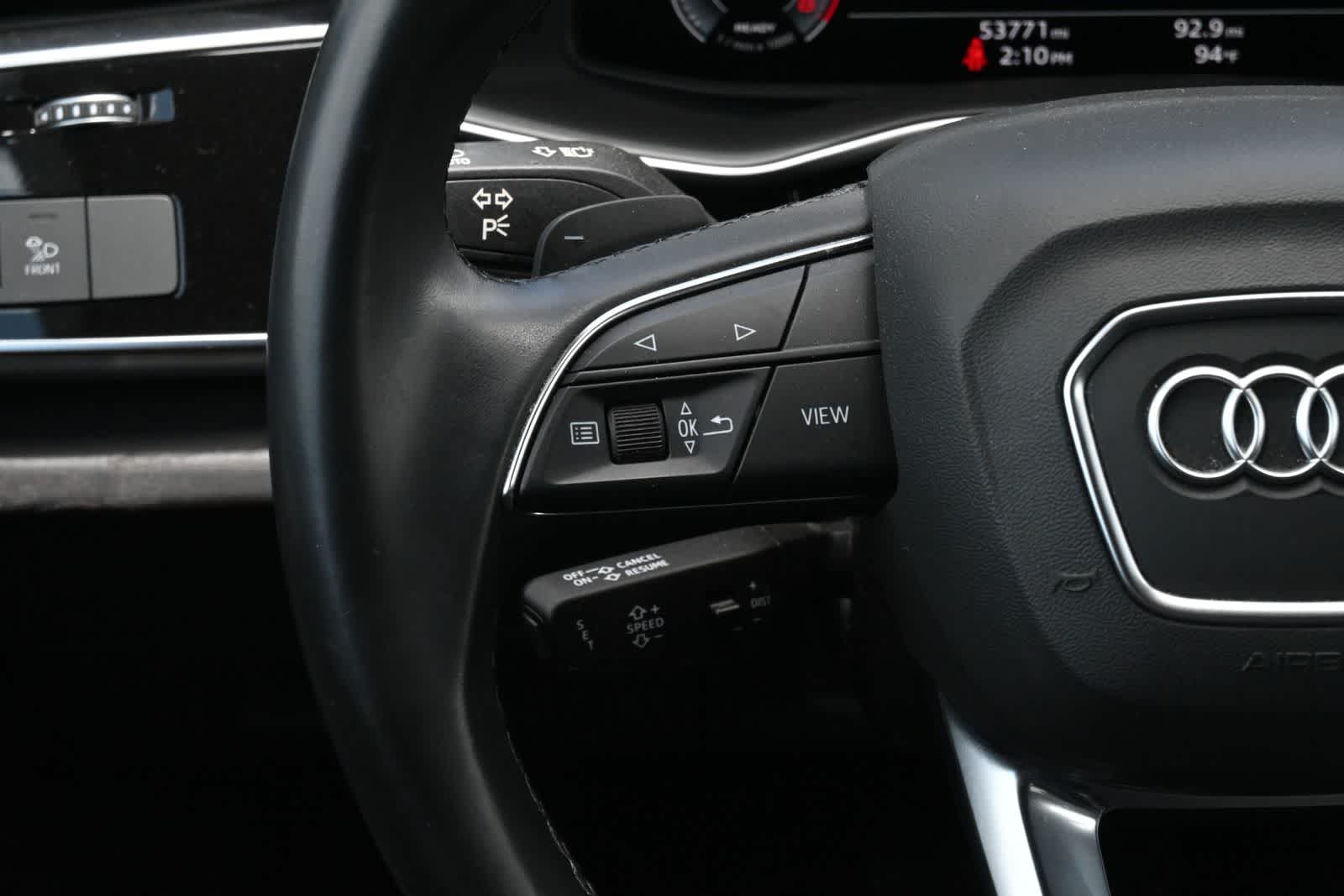 Thumbnail: 2022 Audi Q7 - 10
