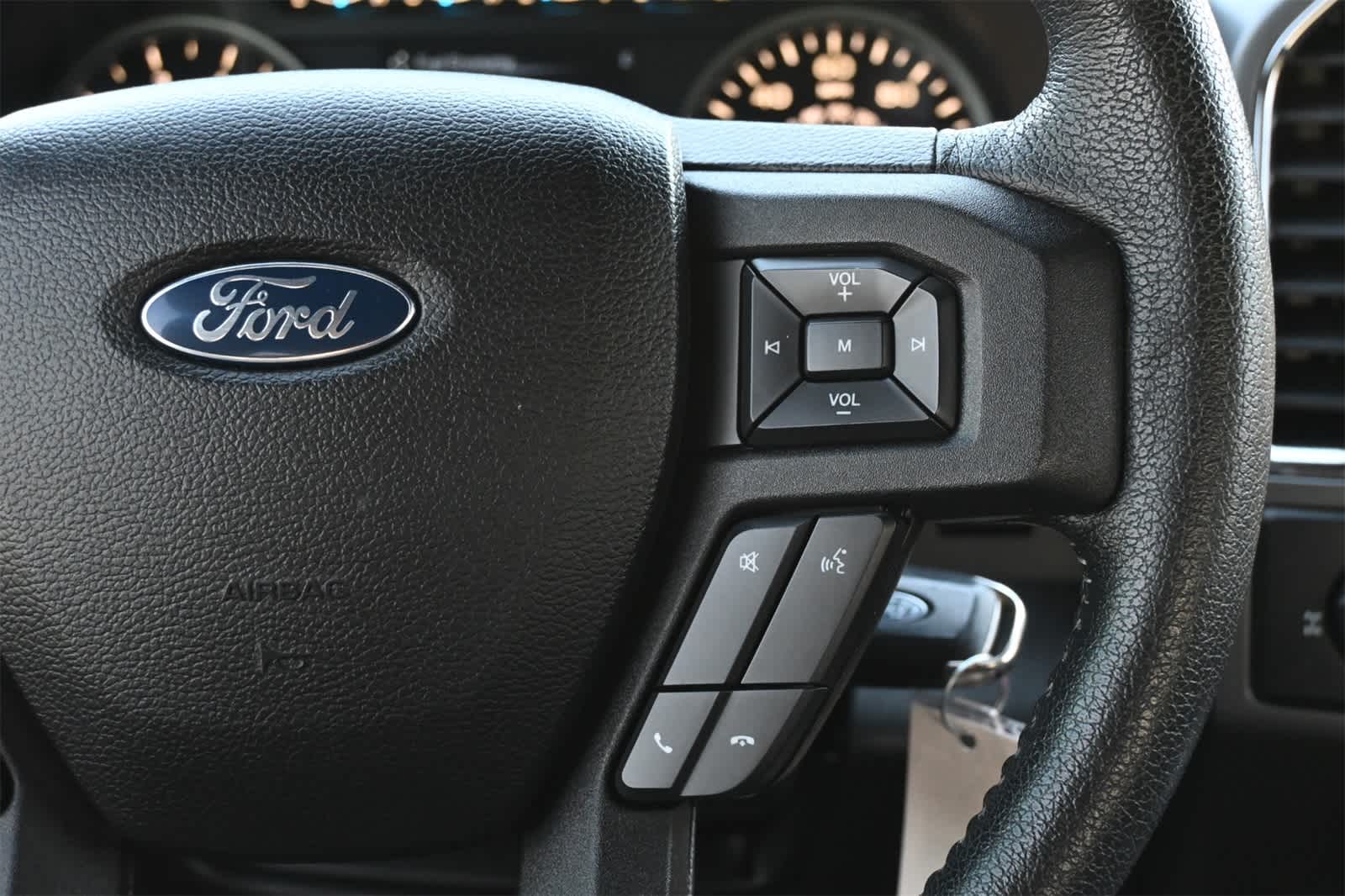 Thumbnail: 2015 Ford F-150 - 11