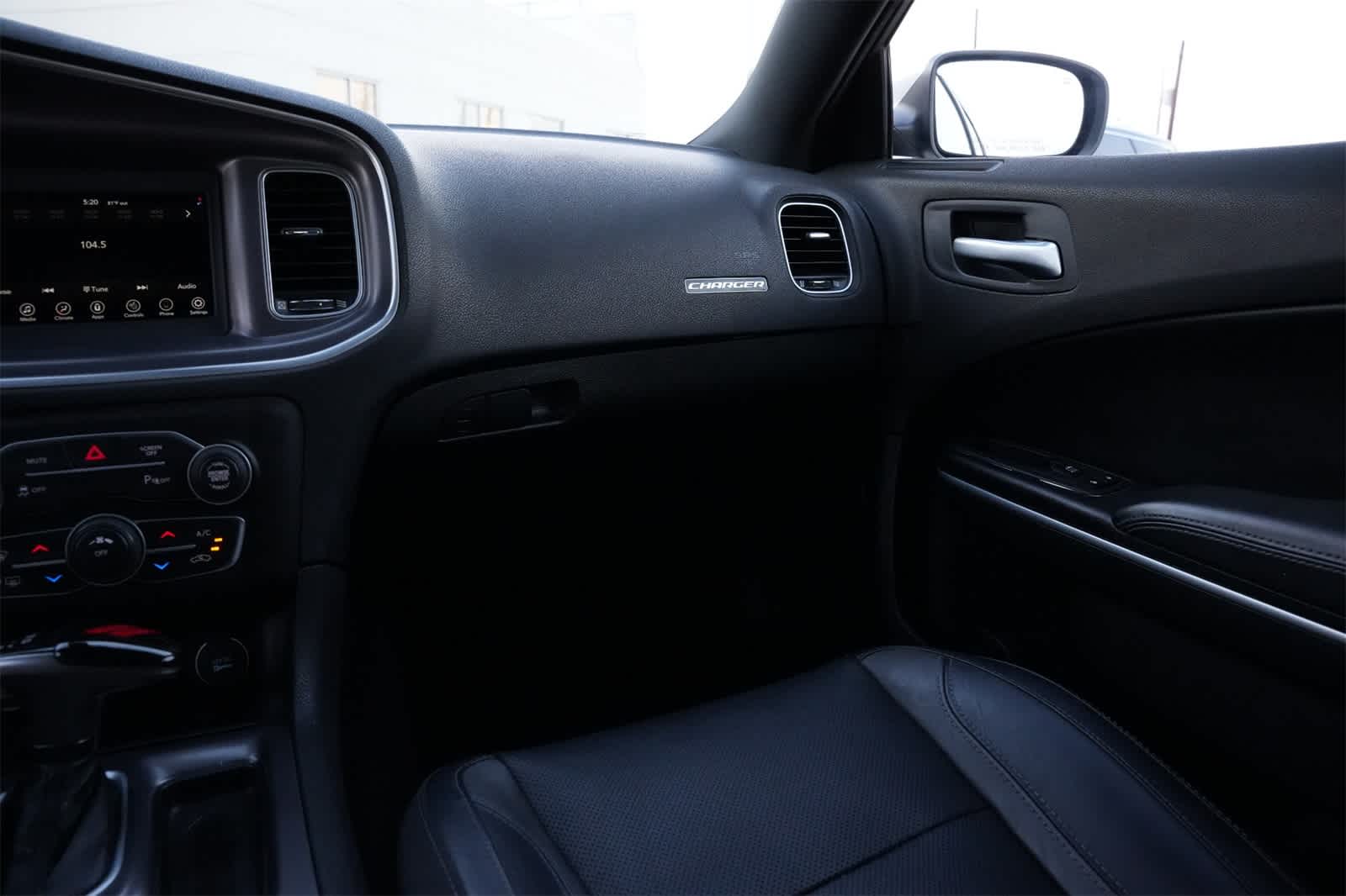 Thumbnail: 2022 Dodge Charger - 8